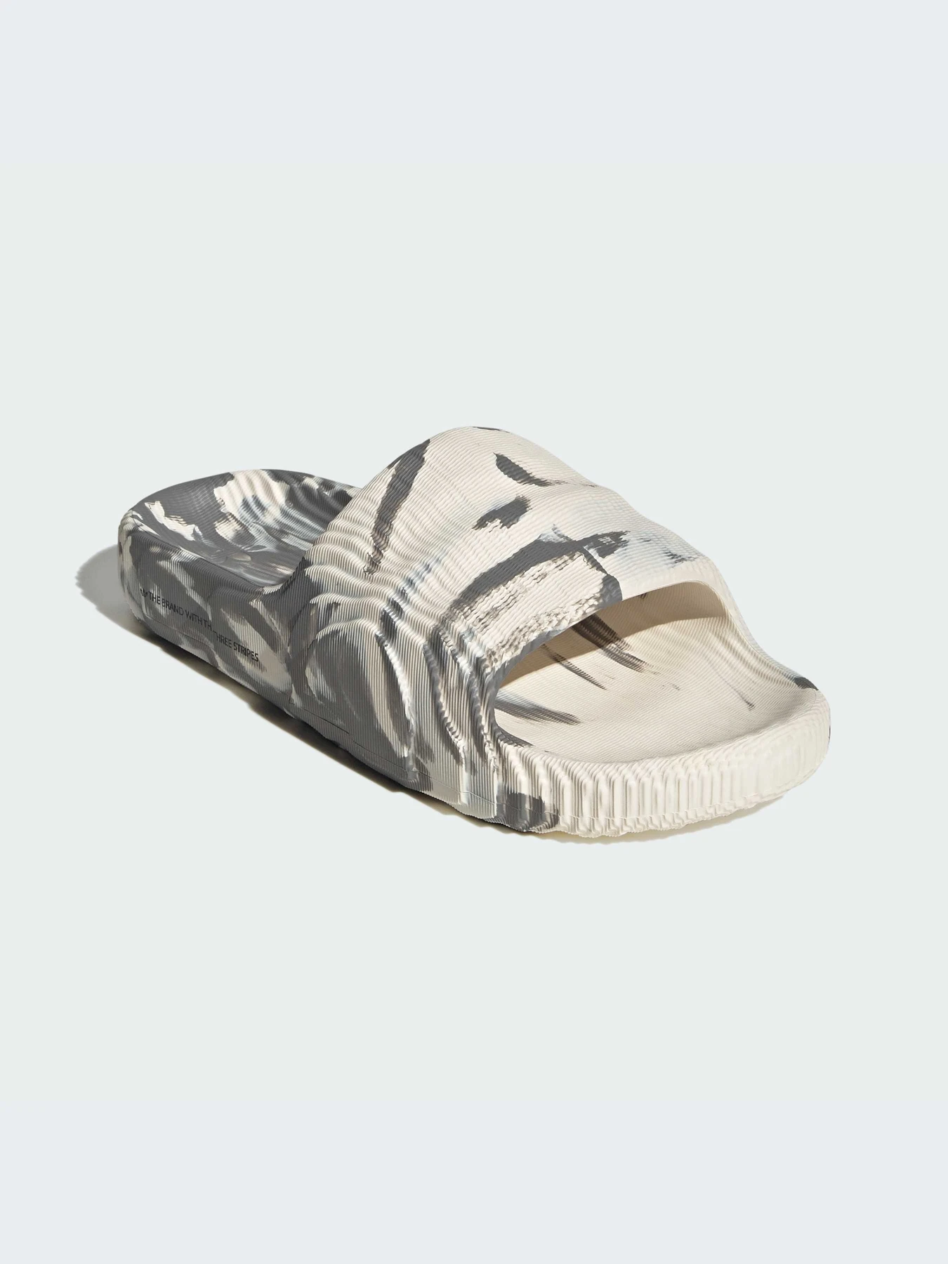 Шлёпанцы Adidas Adilette модель IG5919 Шлёпанцы Adidas Adilette модель IG5919 Фото