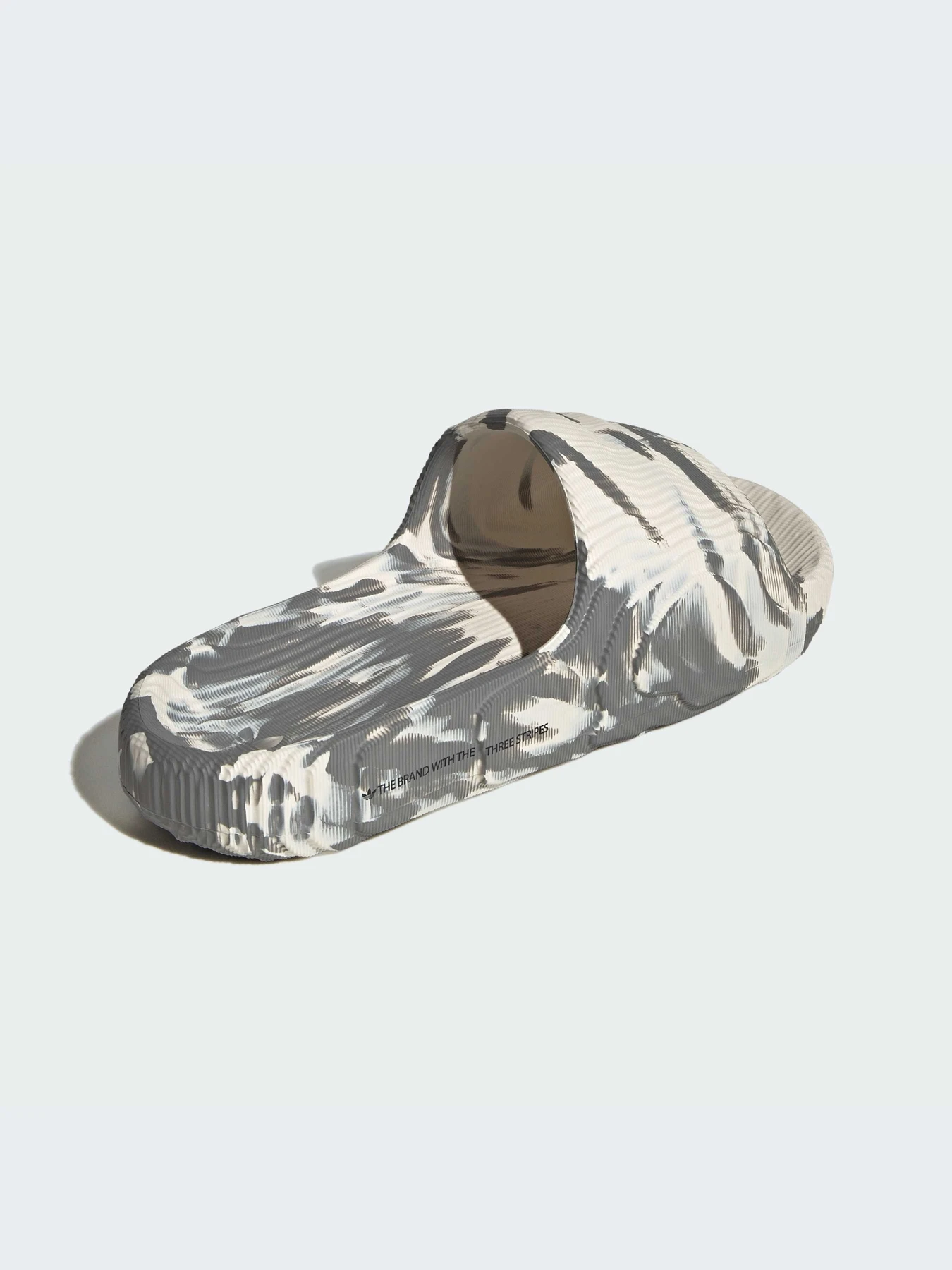 Шлёпанцы Adidas Adilette модель IG5919 Шлёпанцы Adidas Adilette модель IG5919 Фото