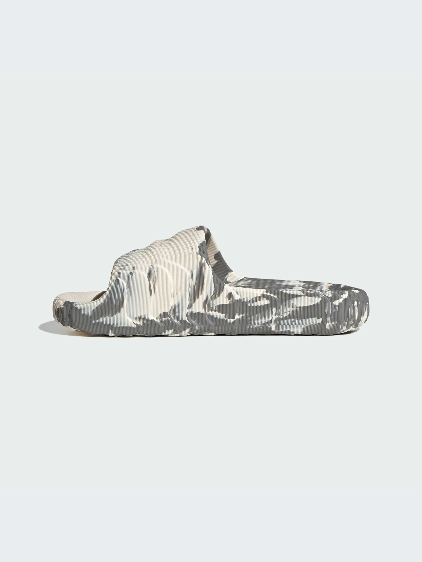 Шлёпанцы Adidas Adilette модель IG5919 Шлёпанцы Adidas Adilette модель IG5919 Фото