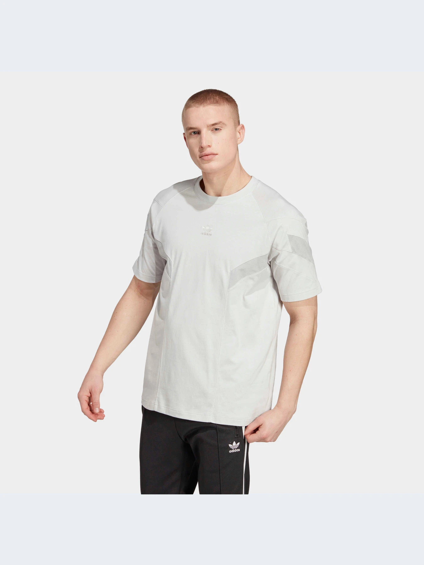 Футболки и поло Adidas модель HR8595 Футболки и поло Adidas модель HR8595 Фото