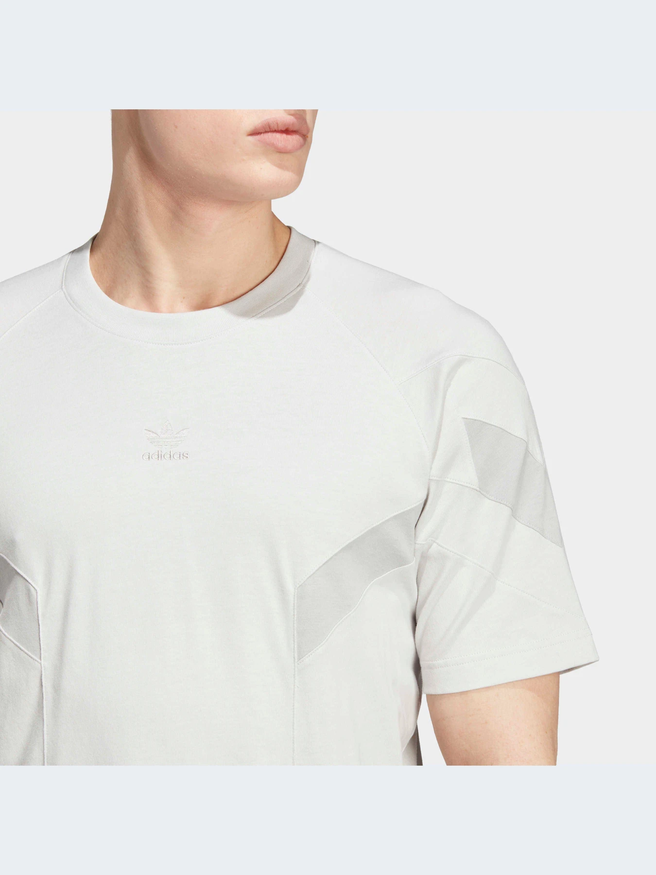 Футболки и поло Adidas модель HR8595 Футболки и поло Adidas модель HR8595 Фото