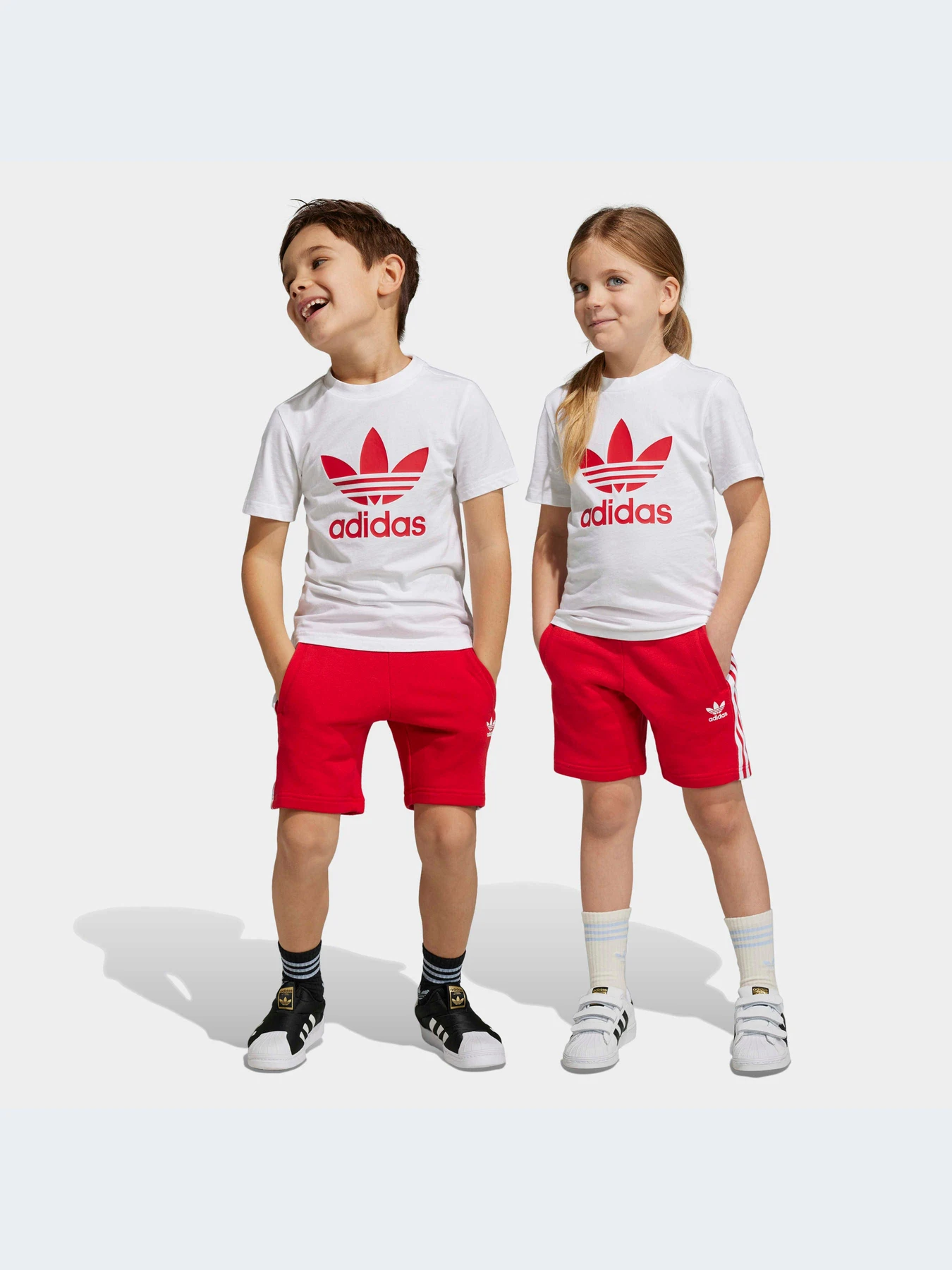 Костюмы Adidas Adicolor модель IB9894 Фото
