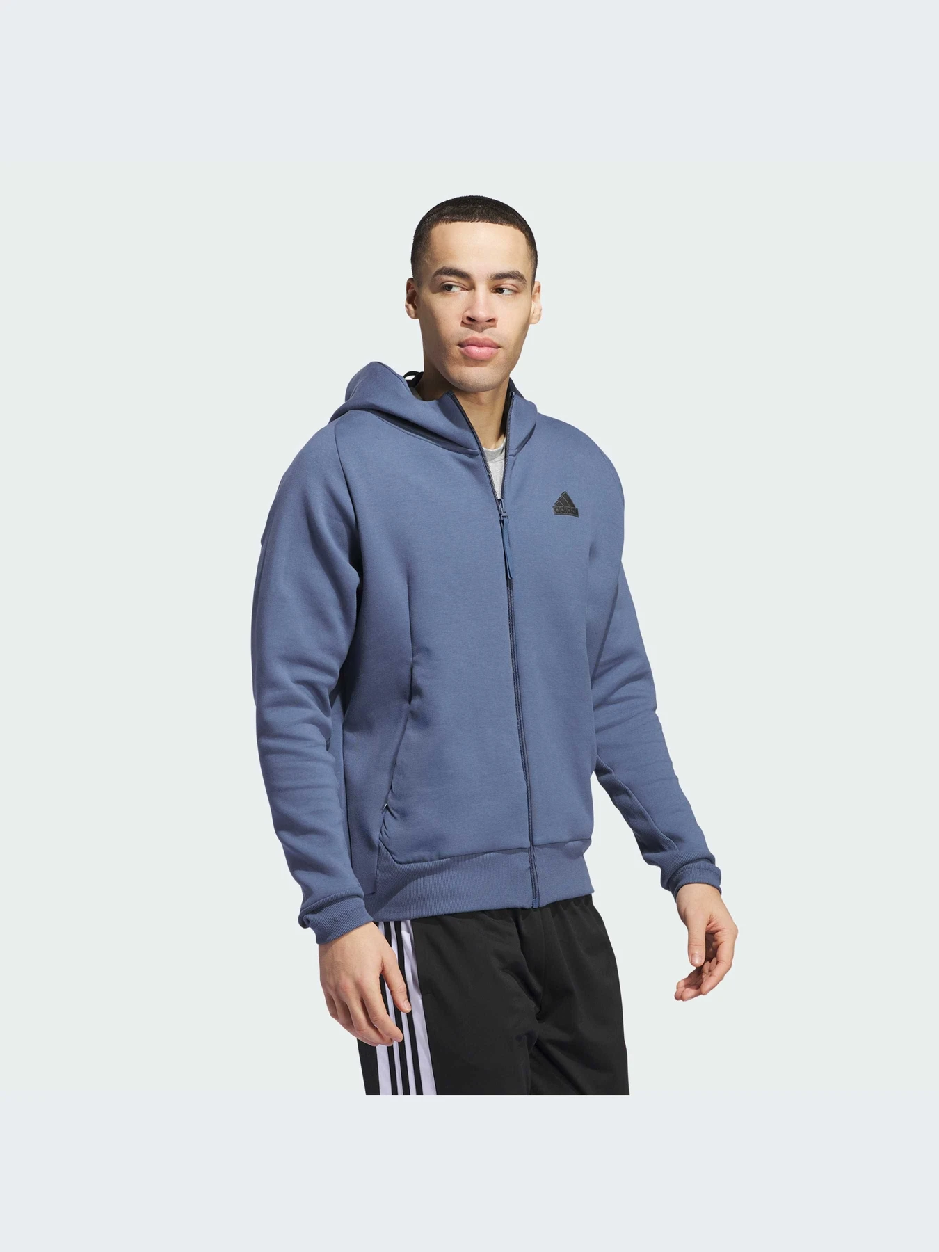 Худи и свитшоты Adidas ZNE модель IR5226 Худи и свитшоты Adidas ZNE модель IR5226 Фото