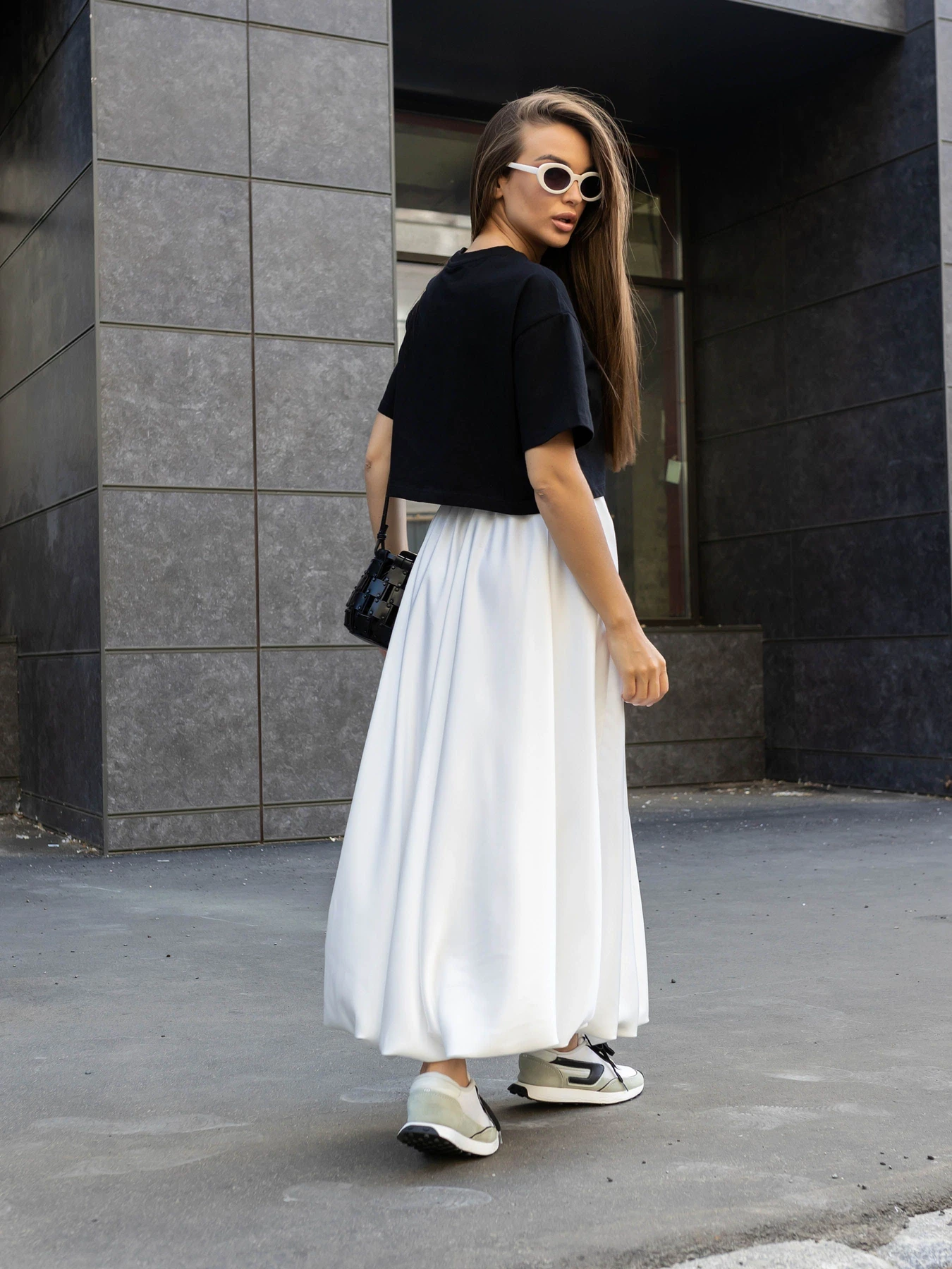 Юбки Jadone Fashion модель Beta_bila Фото