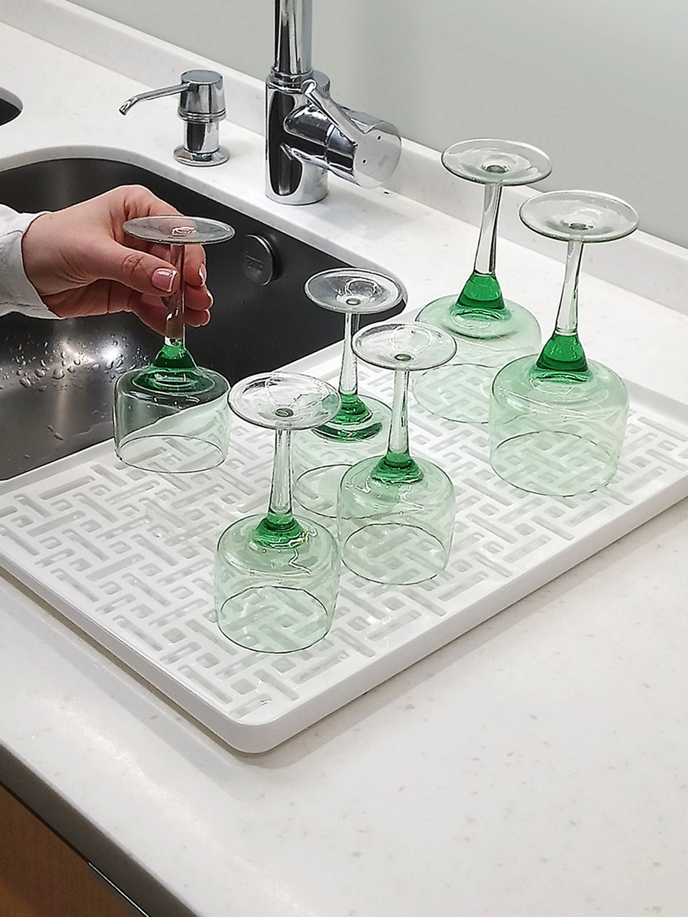 Сушилка для посуды с поддоном белая MBM HOME модель DR-04 WHITE Сушилка для посуды с поддоном белая MBM HOME модель DR-04 WHITE Фото