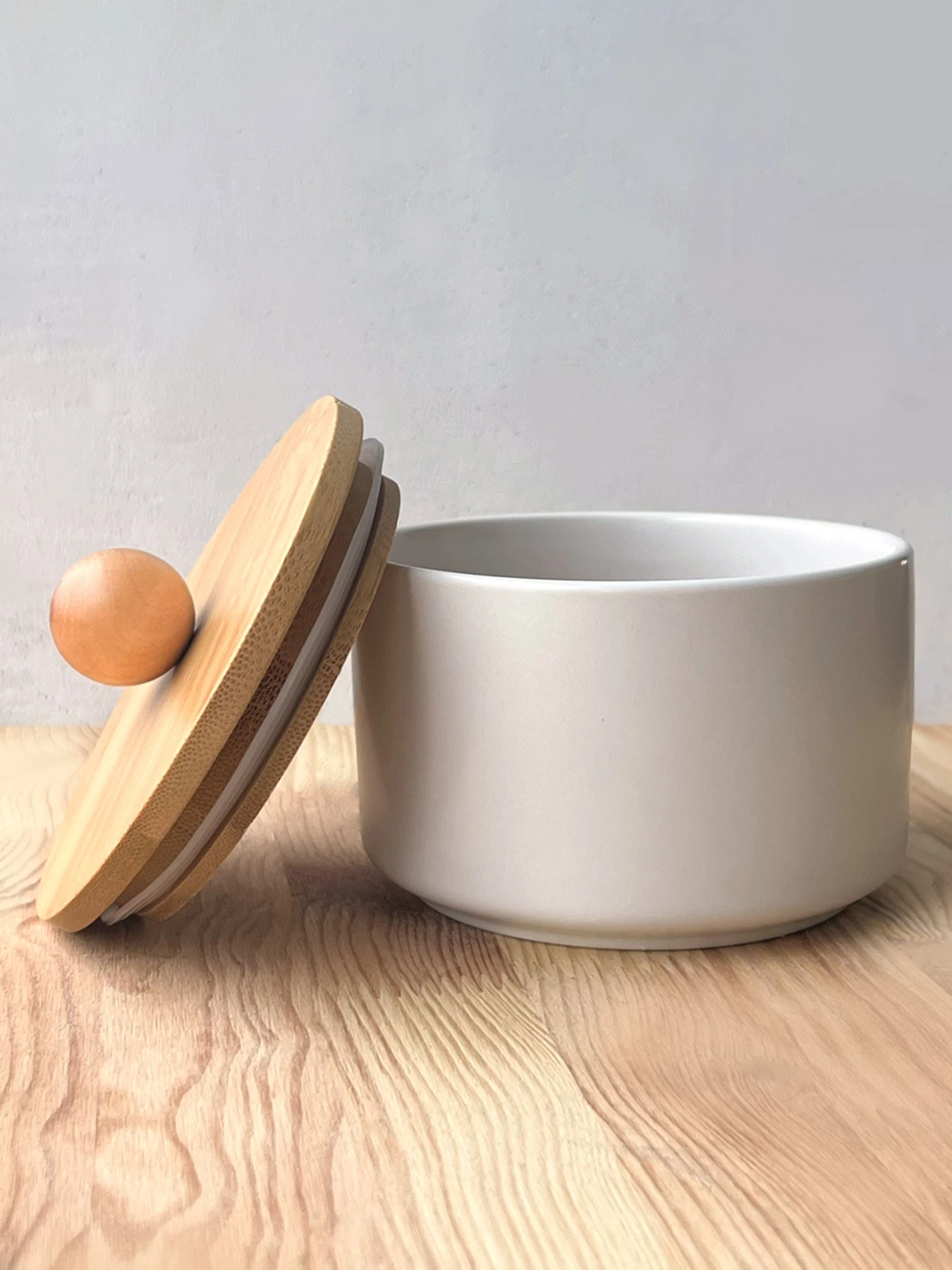 Емкость для хранения белая/дерево MBM HOME модель KP-17 WHITE/WOOD Емкость для хранения белая/дерево MBM HOME модель KP-17 WHITE/WOOD Фото