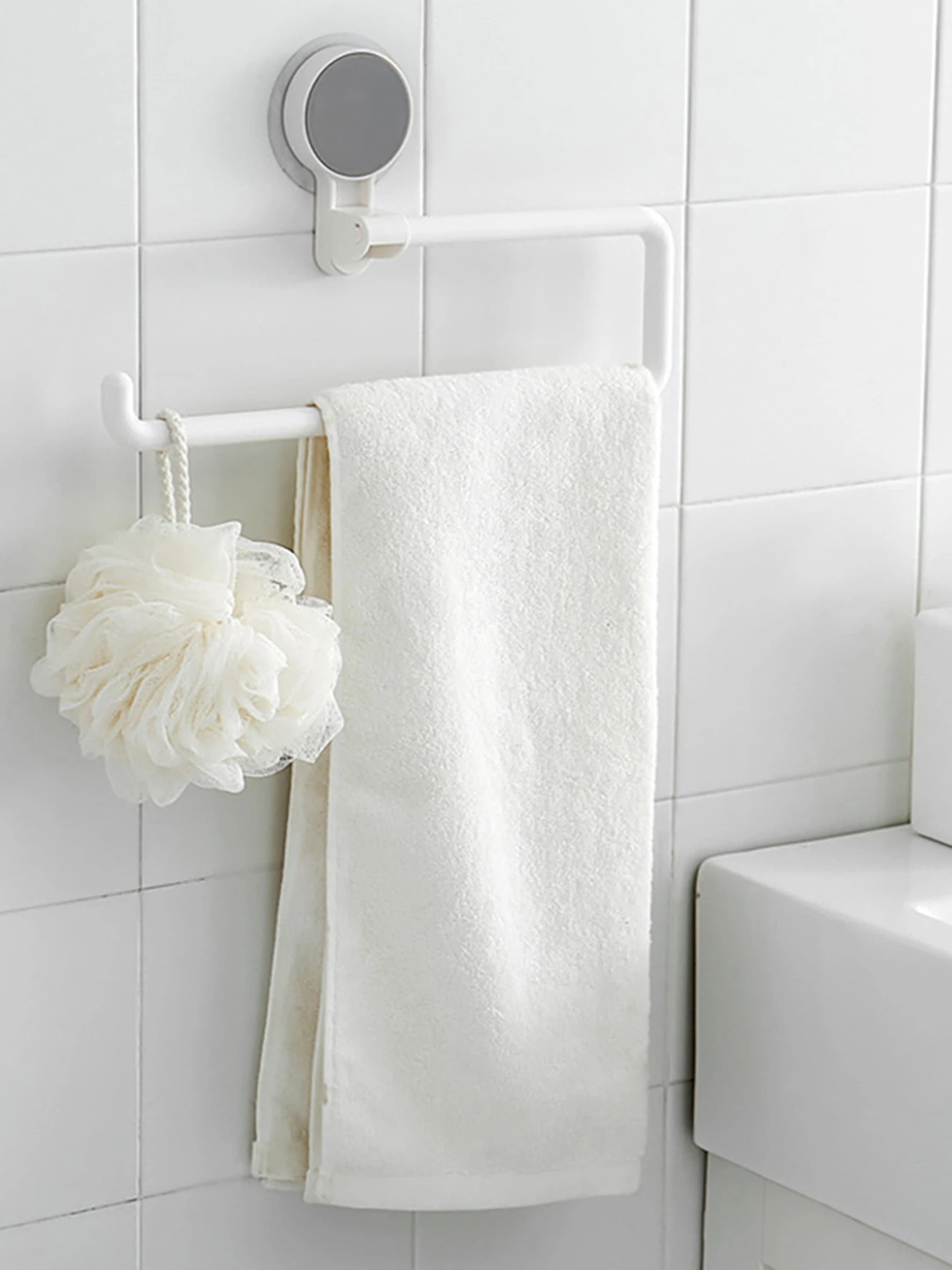 Держатель для бумажных полотенец клеящийся MBM HOME модель BP-10 WHITE Держатель для бумажных полотенец клеящийся MBM HOME модель BP-10 WHITE Фото