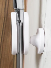Тримач для душової лійки клейкий MBM HOME модель BP-27 WHITE/GRAY Фото