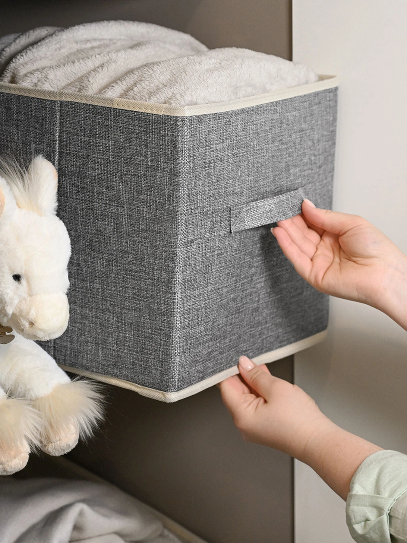 Ящик для хранения квадратный серый MBM HOME модель TH-30 LIGHT GRAY Ящик для хранения квадратный серый MBM HOME модель TH-30 LIGHT GRAY Фото