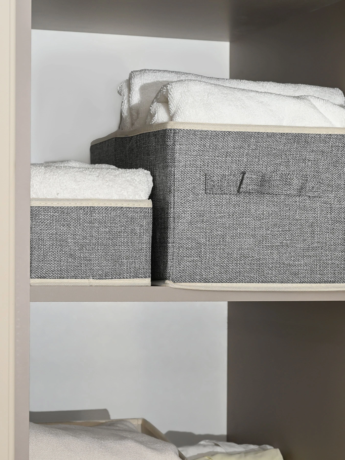 Ящик для хранения квадратный серый MBM HOME модель TH-30 LIGHT GRAY Ящик для хранения квадратный серый MBM HOME модель TH-30 LIGHT GRAY Фото