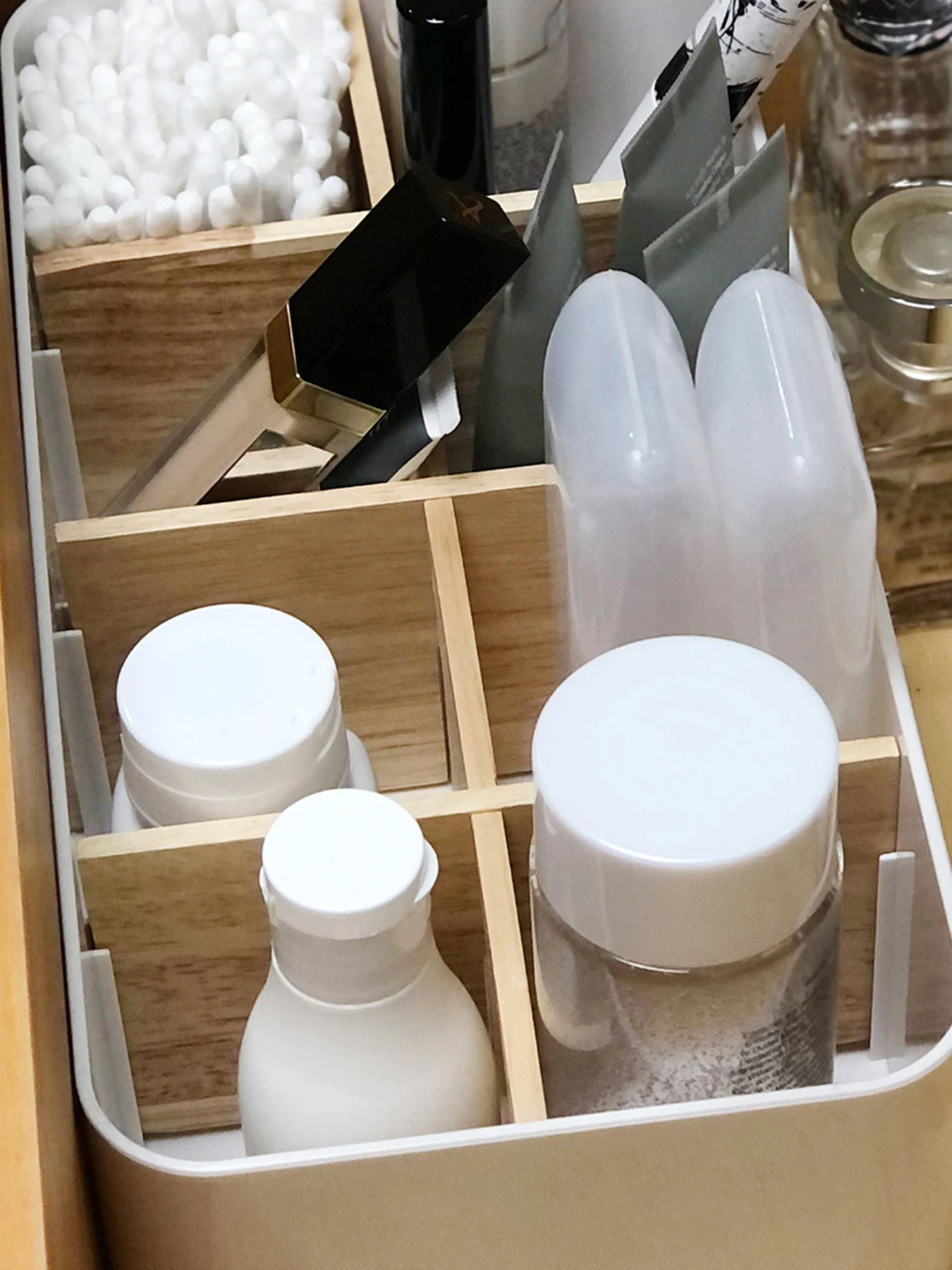 Органайзер для мелочей белый MBM HOME модель FH-03 WHITE/WOOD Органайзер для мелочей белый MBM HOME модель FH-03 WHITE/WOOD Фото