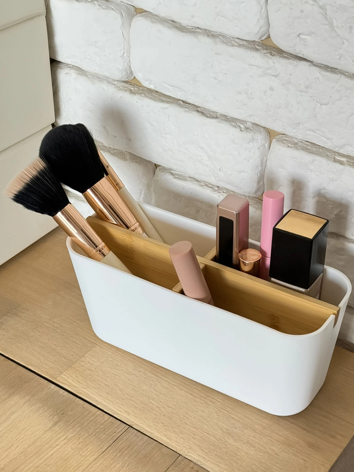 Органайзер для мелочей белый/дерево Scandinavia MBM HOME модель FH-48 WHITE/WOOD Органайзер для мелочей белый/дерево Scandinavia MBM HOME модель FH-48 WHITE/WOOD Фото