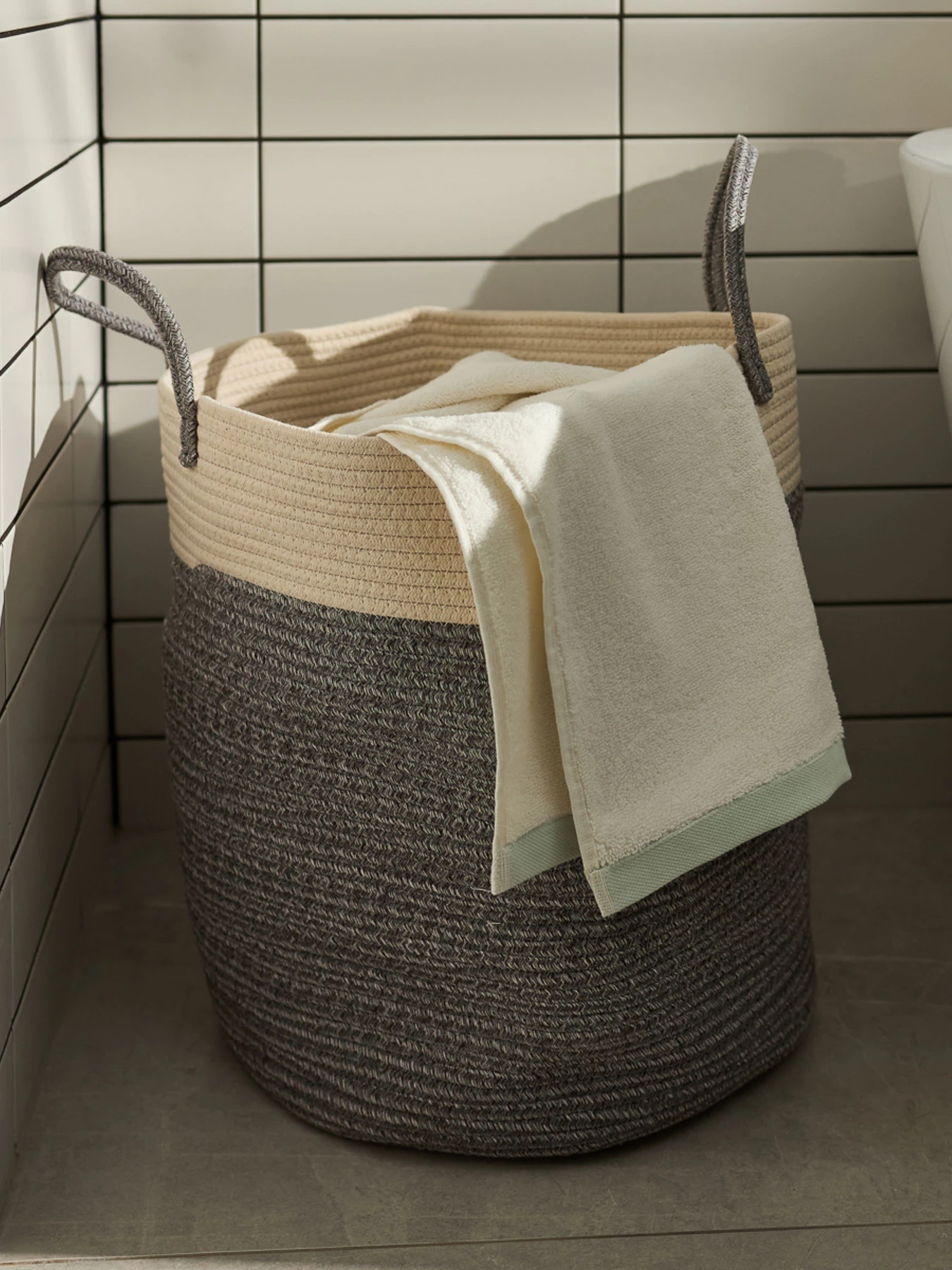Корзина для хранения с ручками серая с белым MBM HOME модель TH-14 GRAY/WHITE Фото