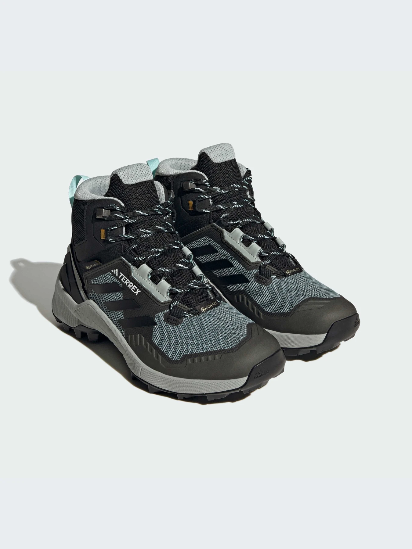 Кроссовки Adidas модель IF2401 Фото