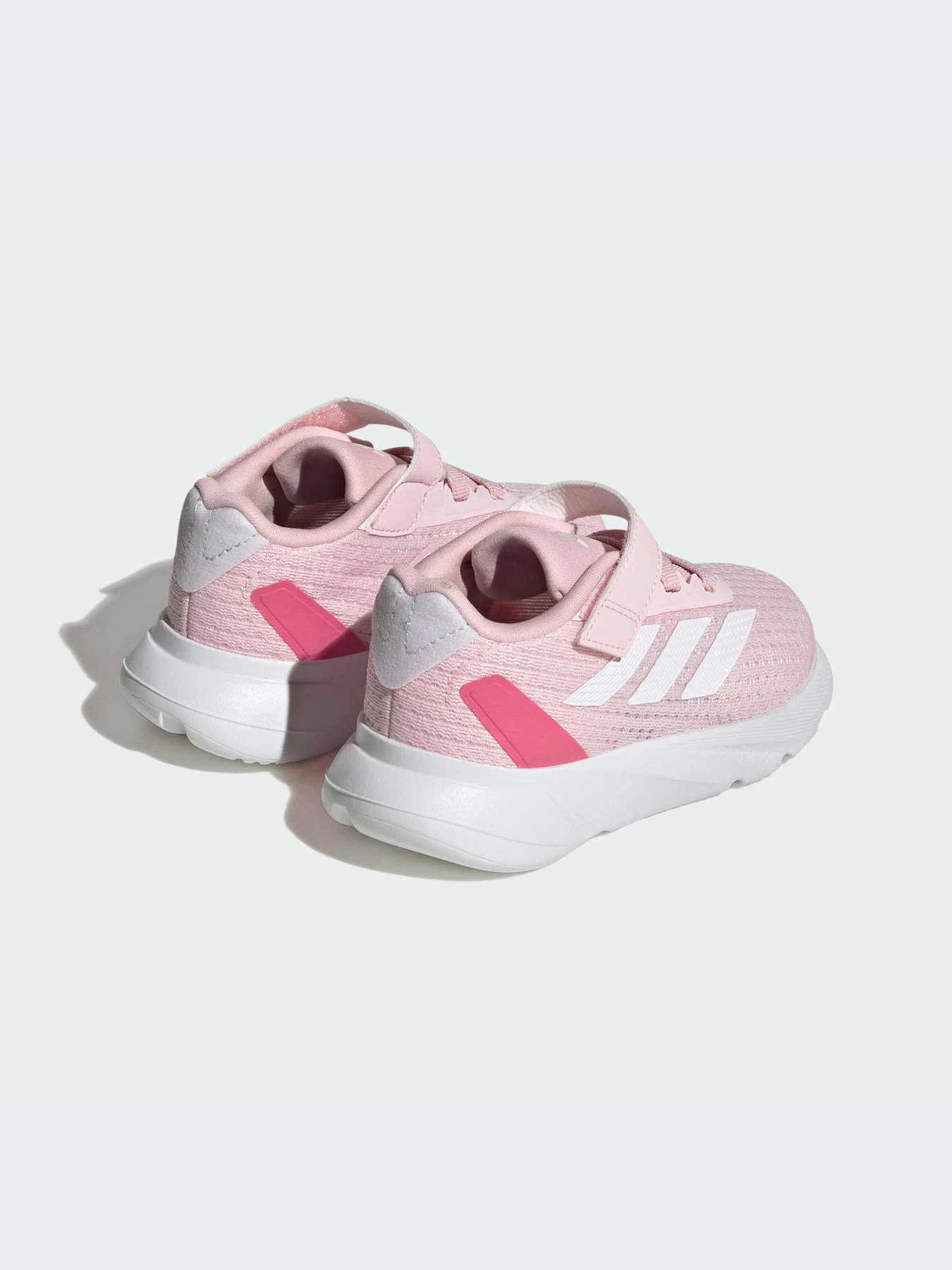 Кросівки Adidas модель IG0730 Кросівки Adidas модель IG0730 Фото