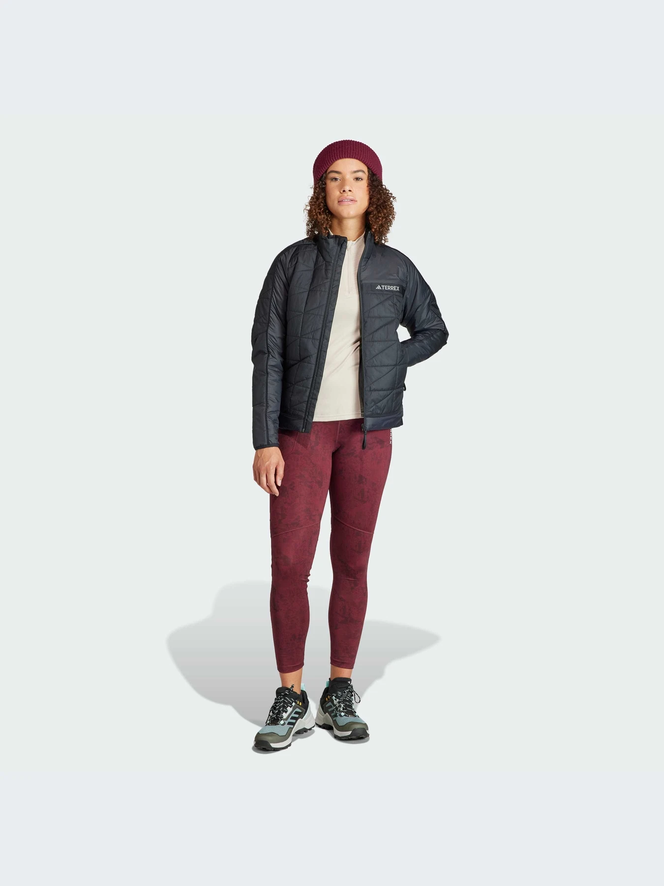 Куртки та дублянки Adidas модель IB4213 Куртки та дублянки Adidas модель IB4213 Фото