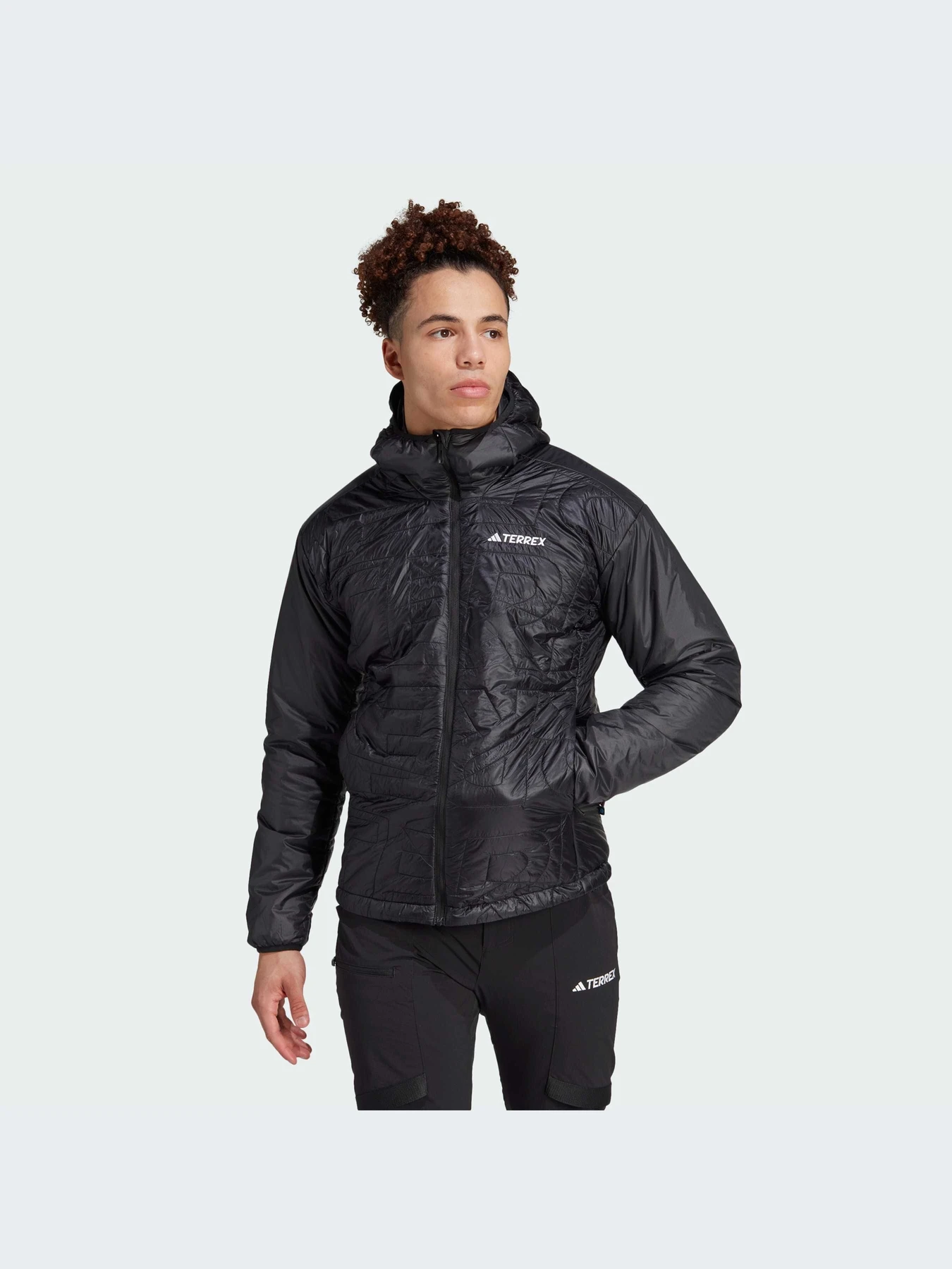Куртки и дубленки Adidas модель IB4233 Куртки и дубленки Adidas модель IB4233 Фото