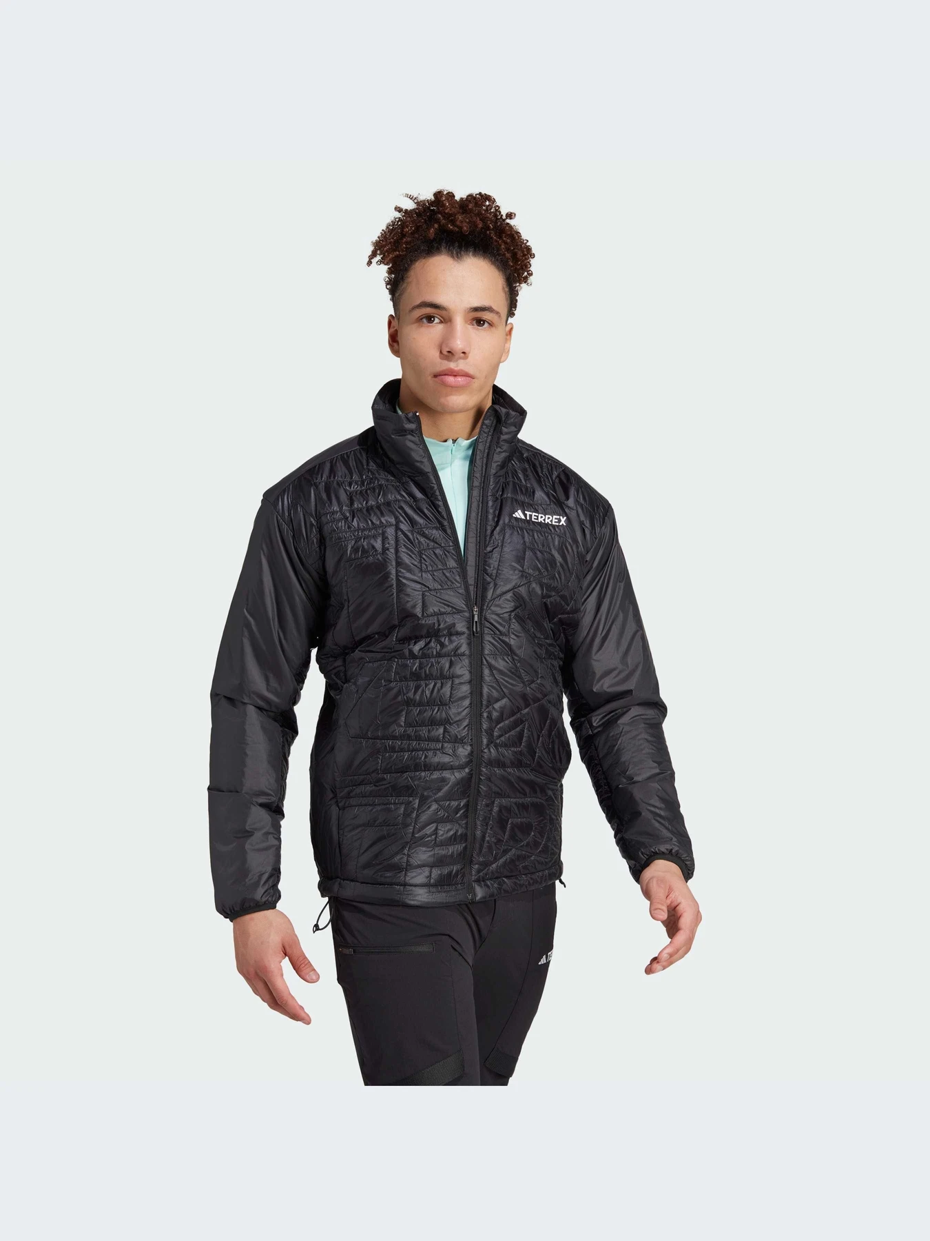 Куртки и дубленки Adidas модель IB4237 Куртки и дубленки Adidas модель IB4237 Фото