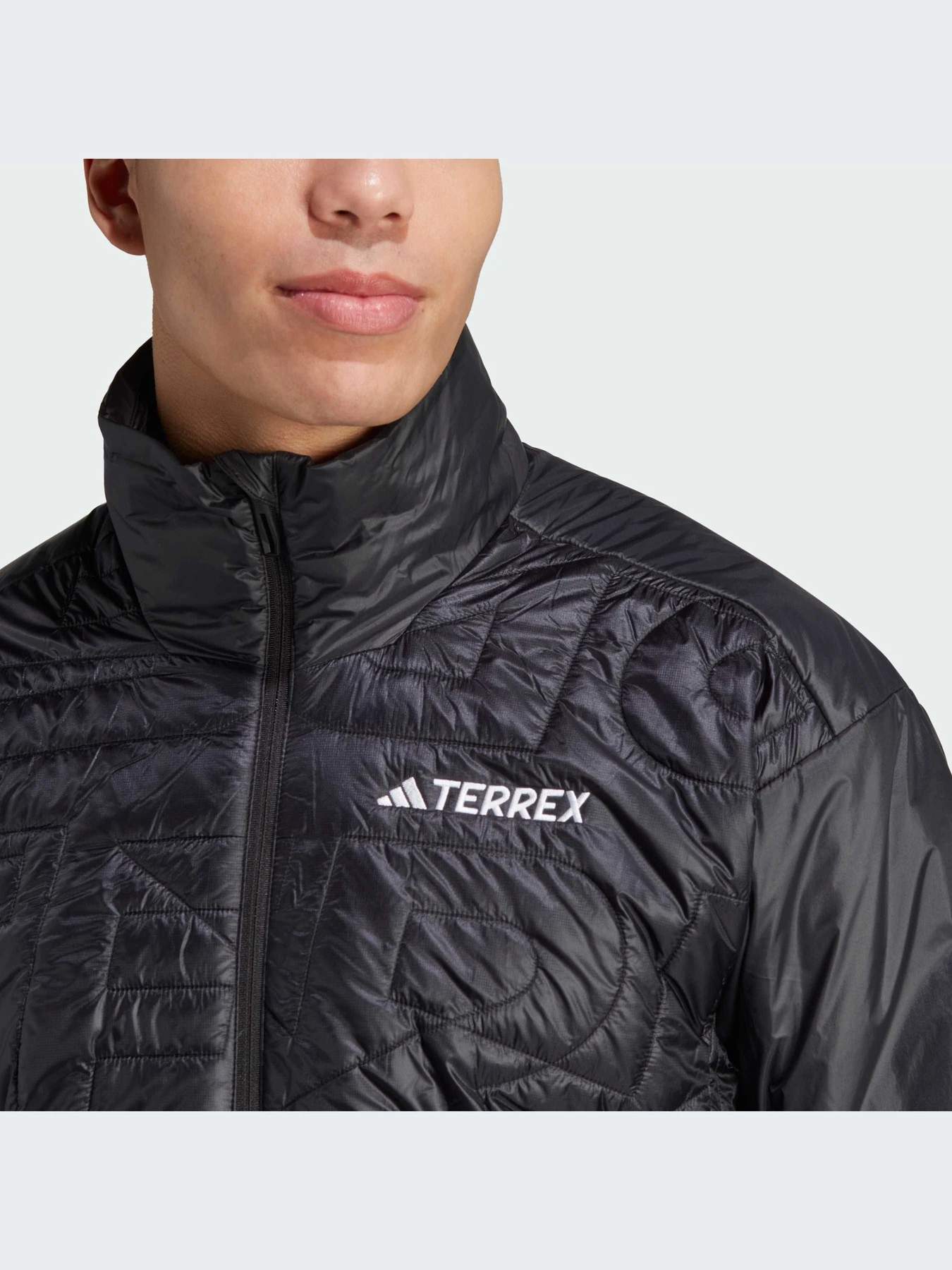Куртки и дубленки Adidas модель IB4237 Куртки и дубленки Adidas модель IB4237 Фото