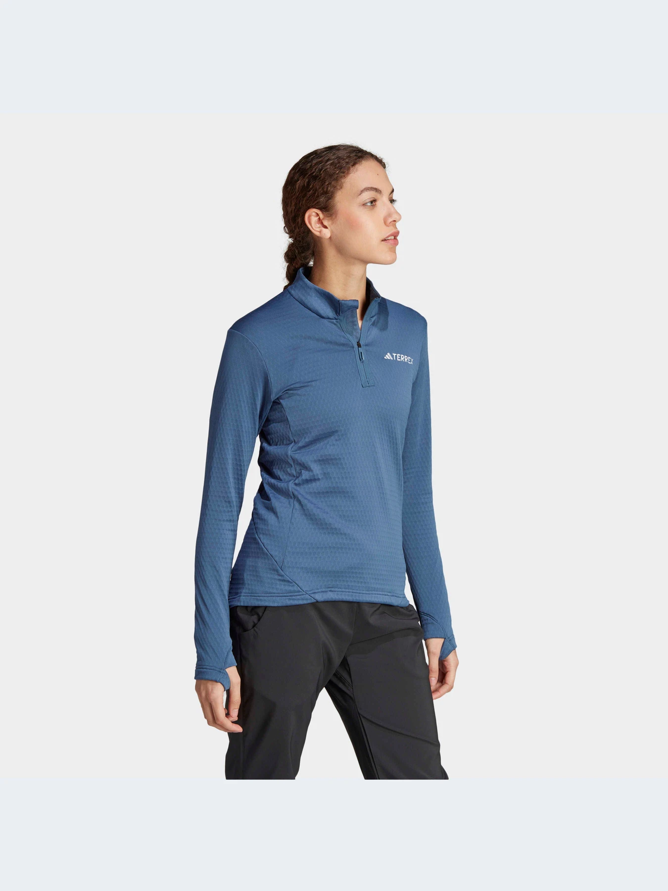 Худи и свитшоты Adidas модель IB1218 Худи и свитшоты Adidas модель IB1218 Фото