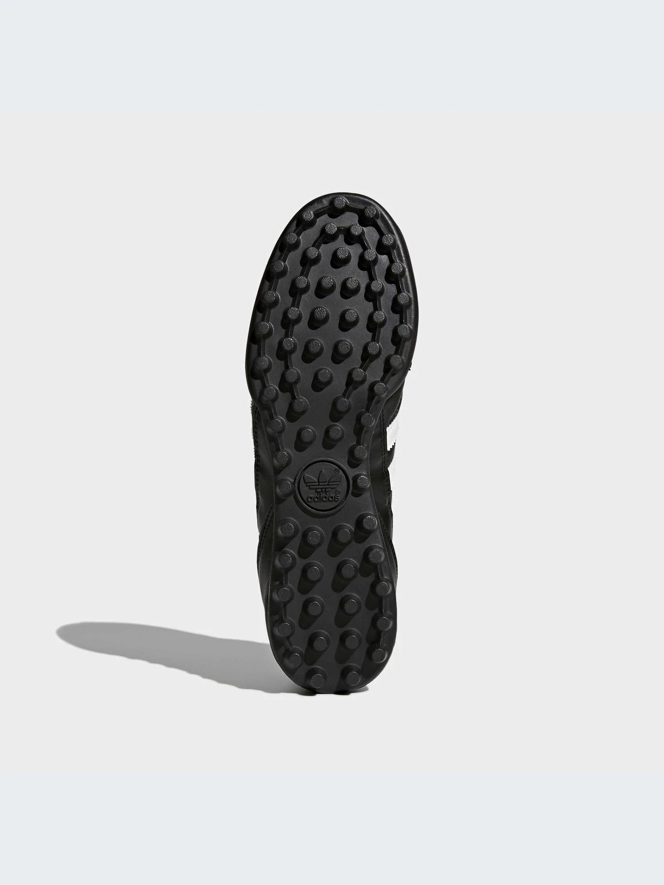 Кроссовки Adidas модель 677357 Кроссовки Adidas модель 677357 Фото