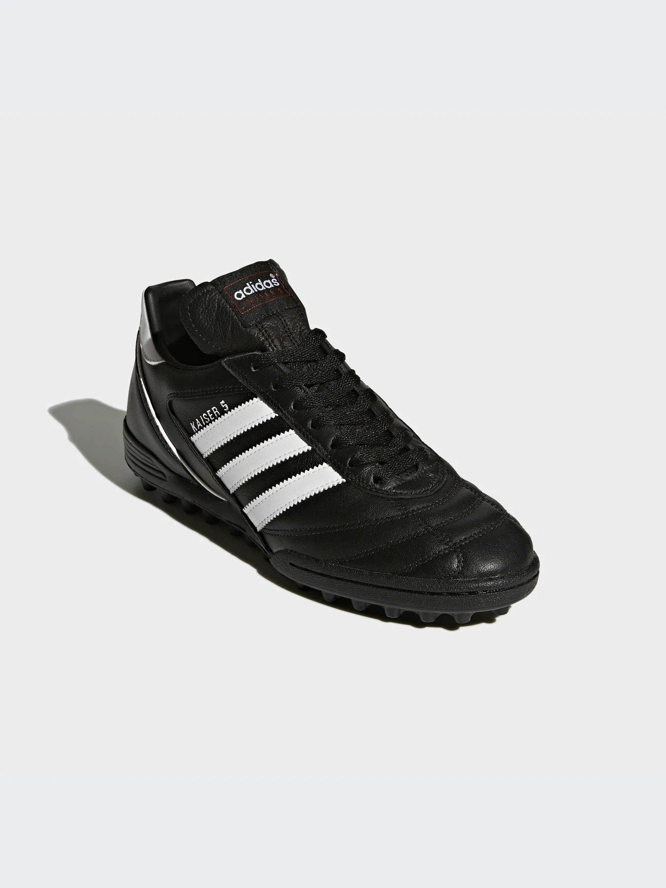 Кроссовки Adidas модель 677357 Кроссовки Adidas модель 677357 Фото