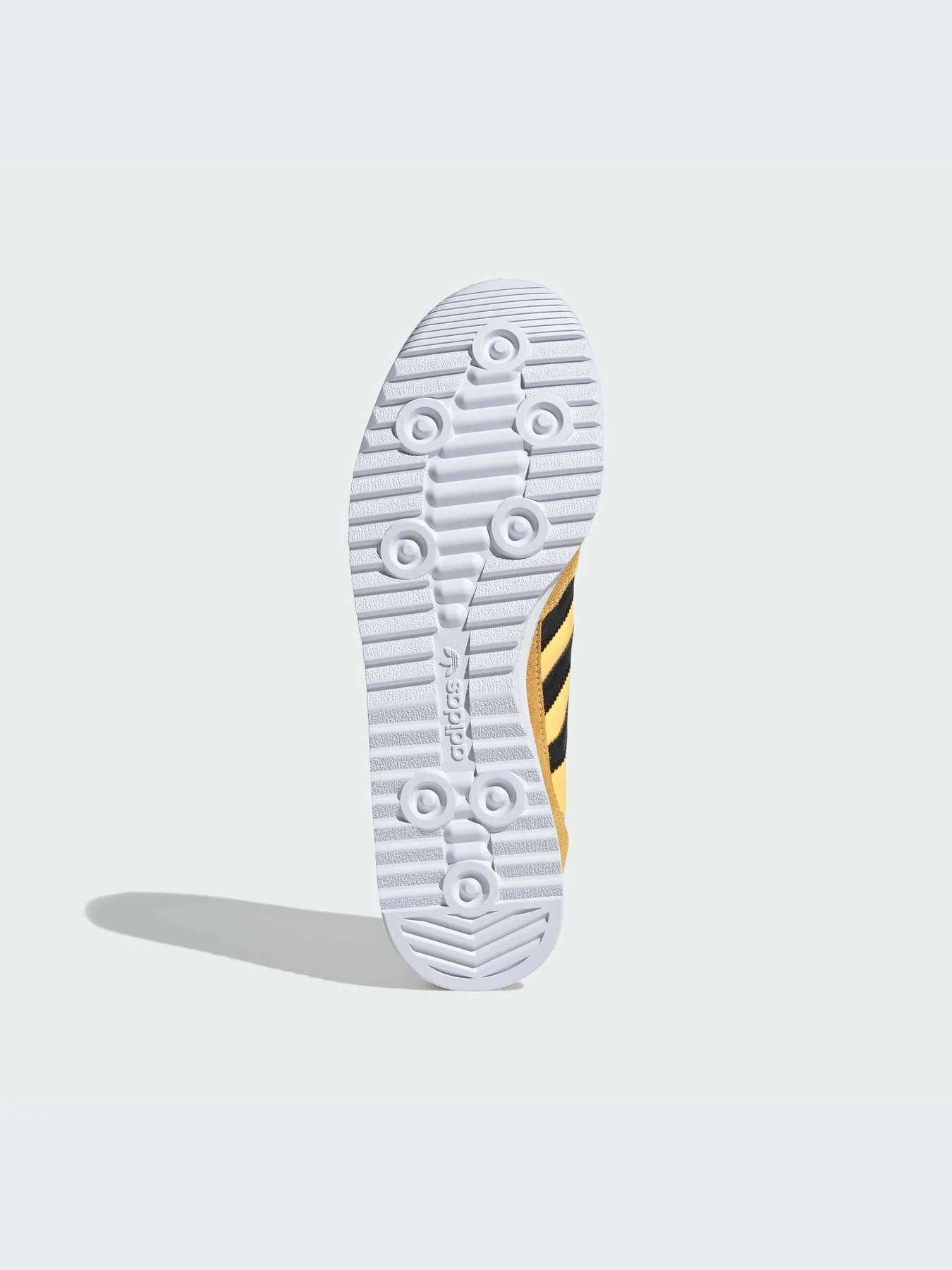 Кросівки Adidas Культові силуети модель IH7912 Кросівки Adidas Культові силуети модель IH7912 Фото