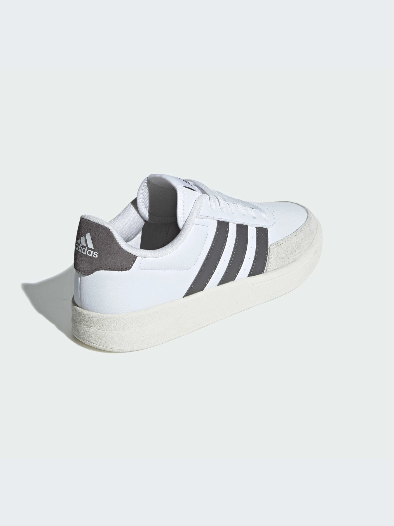 Кроссовки Adidas модель ID0452 Кроссовки Adidas модель ID0452 Фото