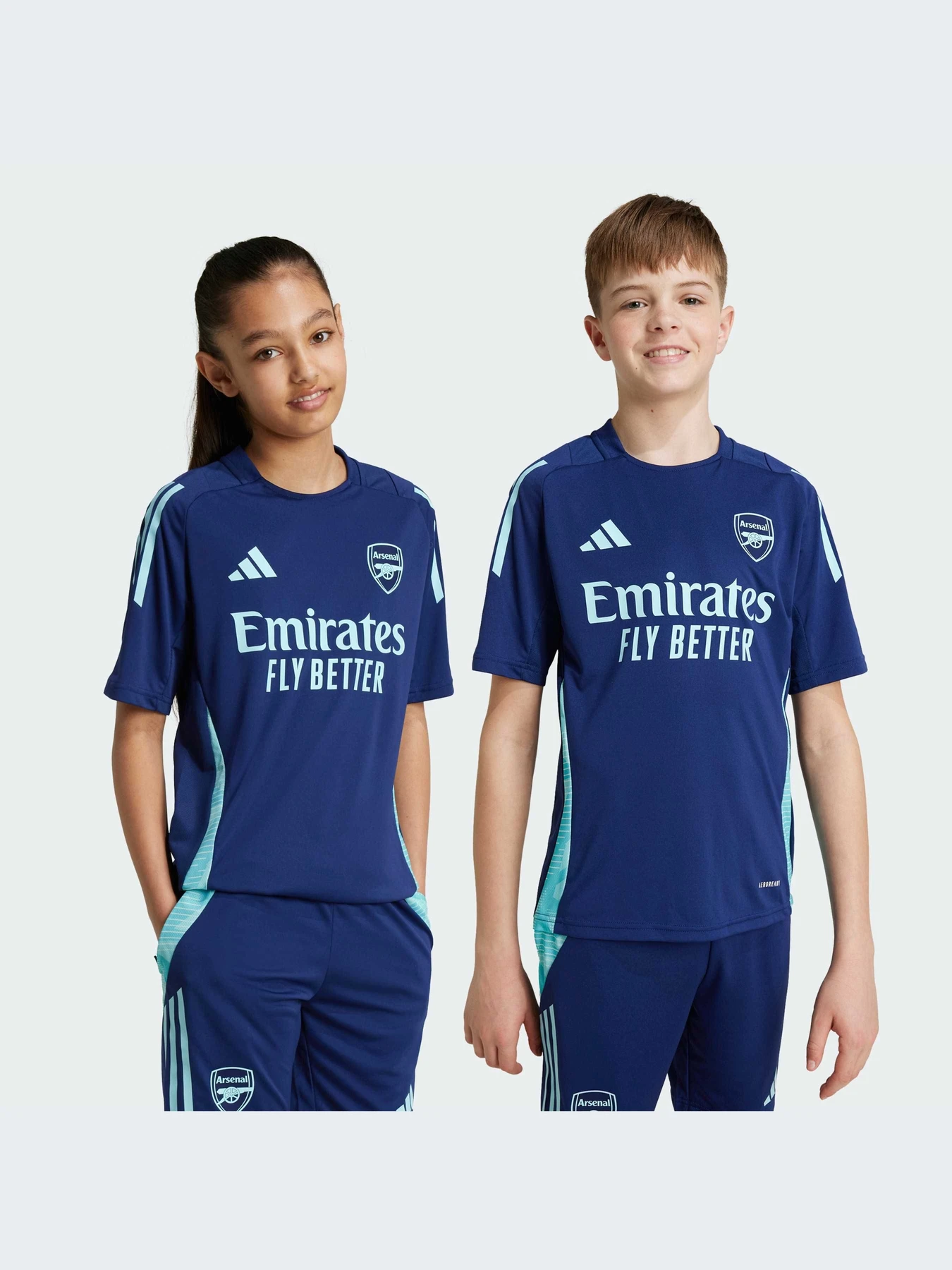 Футболки и поло Adidas модель IT2203 Футболки и поло Adidas модель IT2203 Фото