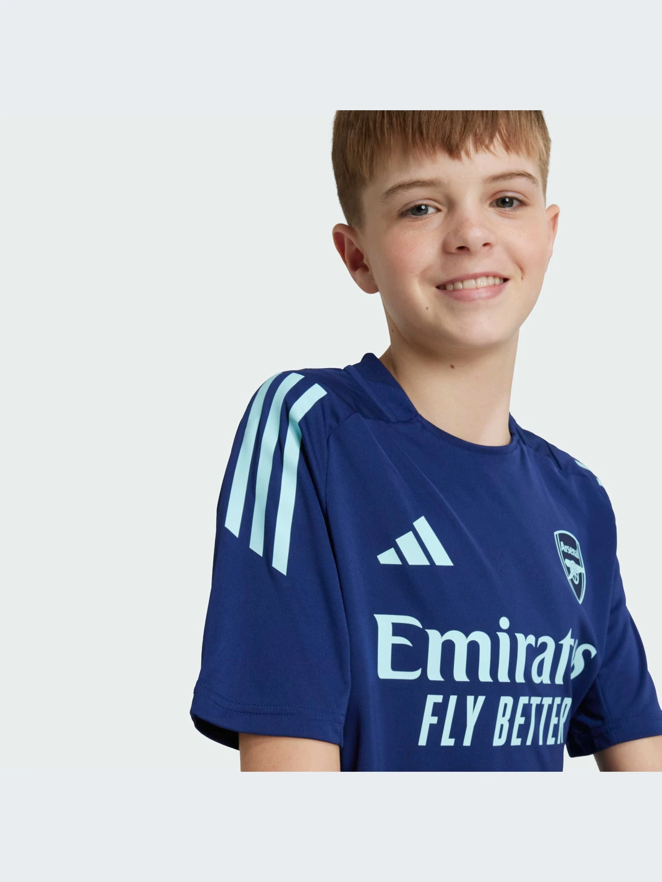 Футболки и поло Adidas модель IT2203 Футболки и поло Adidas модель IT2203 Фото