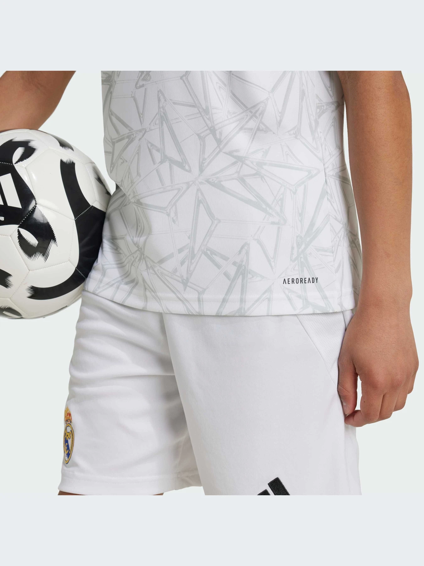 Футболки и поло Adidas модель IT5095 Футболки и поло Adidas модель IT5095 Фото