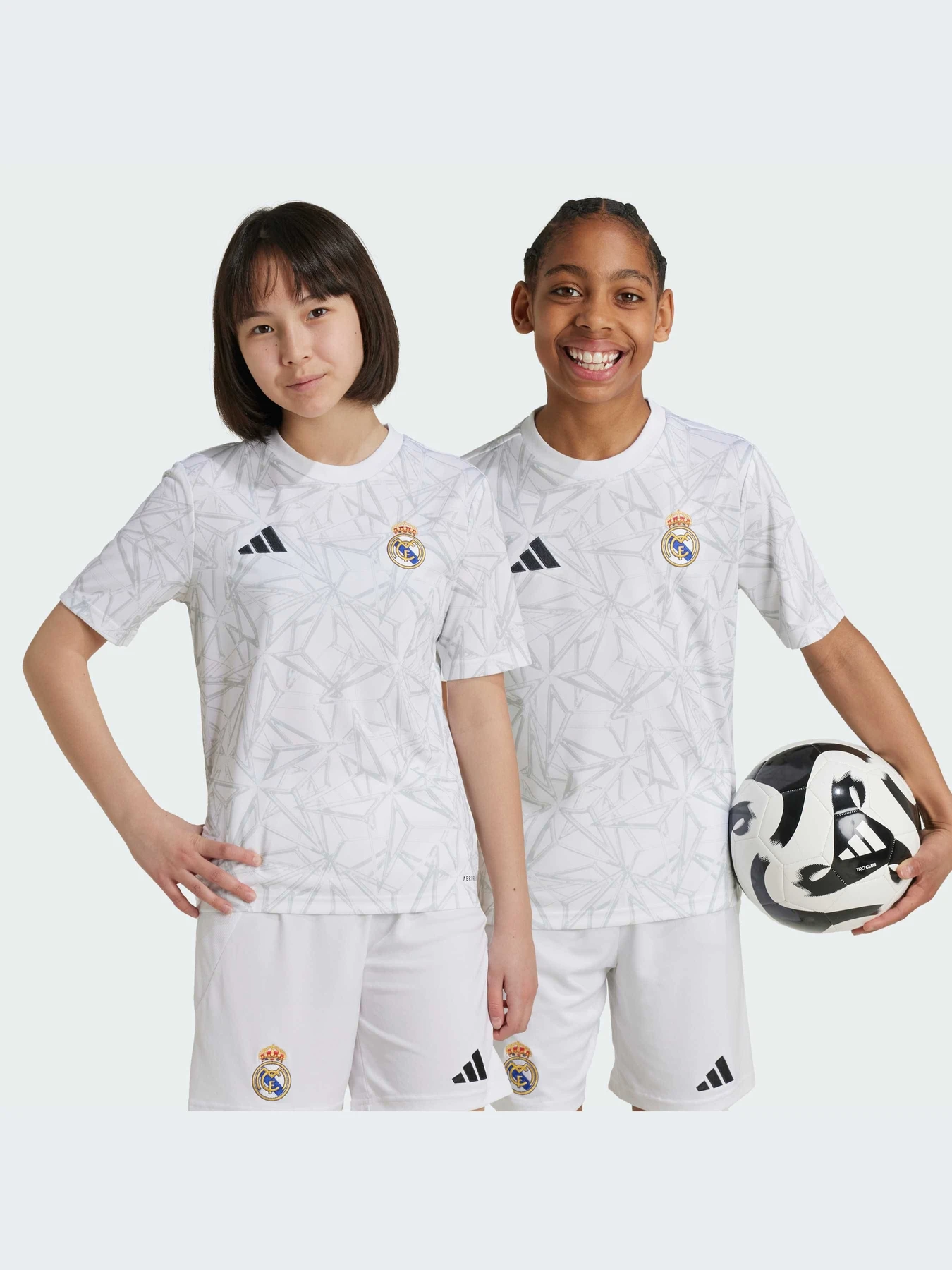 Футболки и поло Adidas модель IT5095 Футболки и поло Adidas модель IT5095 Фото