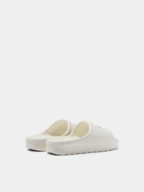 Шлёпанцы Lacoste Serve Slide 2.0 модель 746CMA00321Y5 Фото