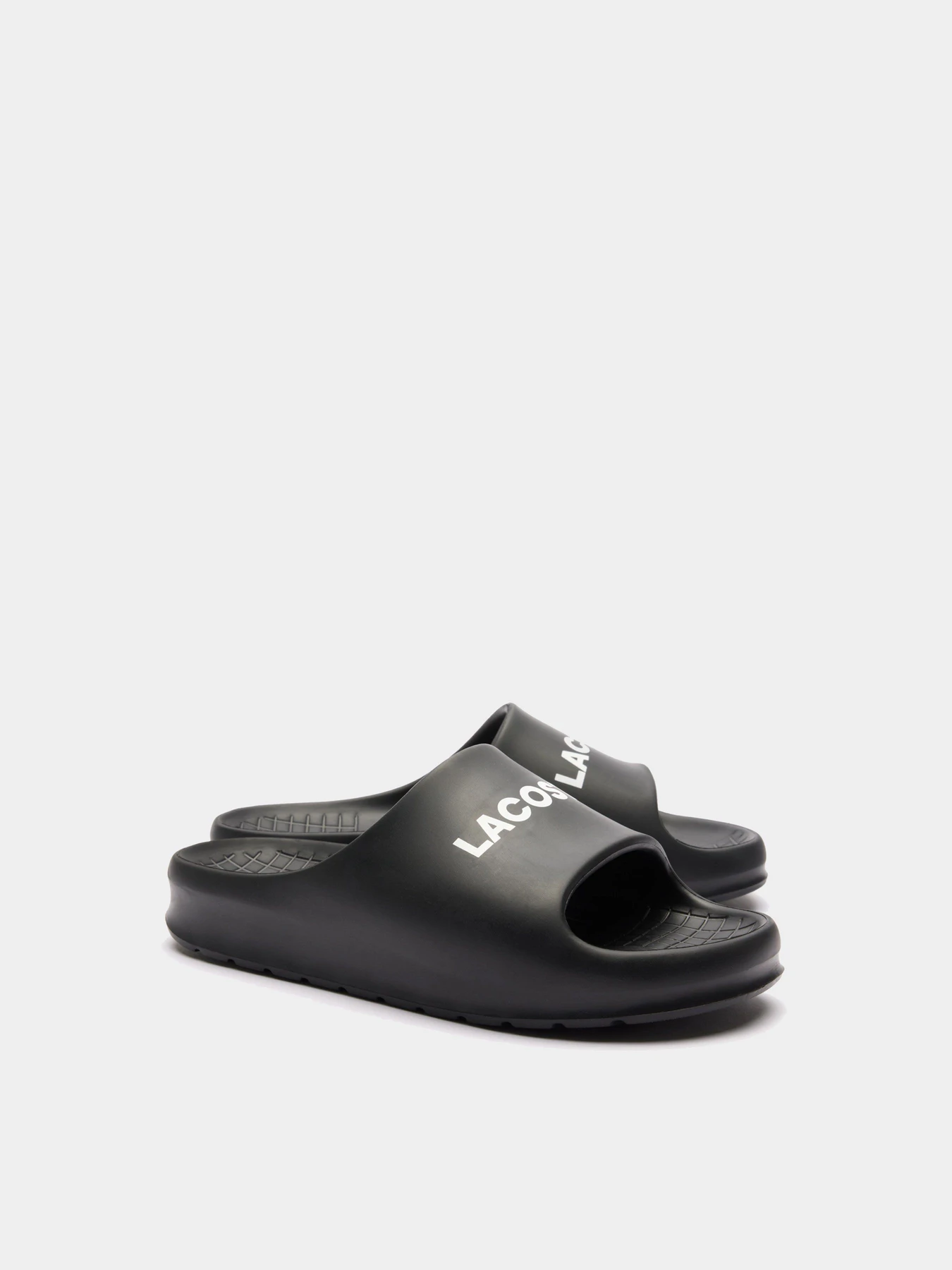 Шлёпанцы Lacoste Serve Slide 2.0 модель 747CMA001502H Шлёпанцы Lacoste Serve Slide 2.0 модель 747CMA001502H Фото