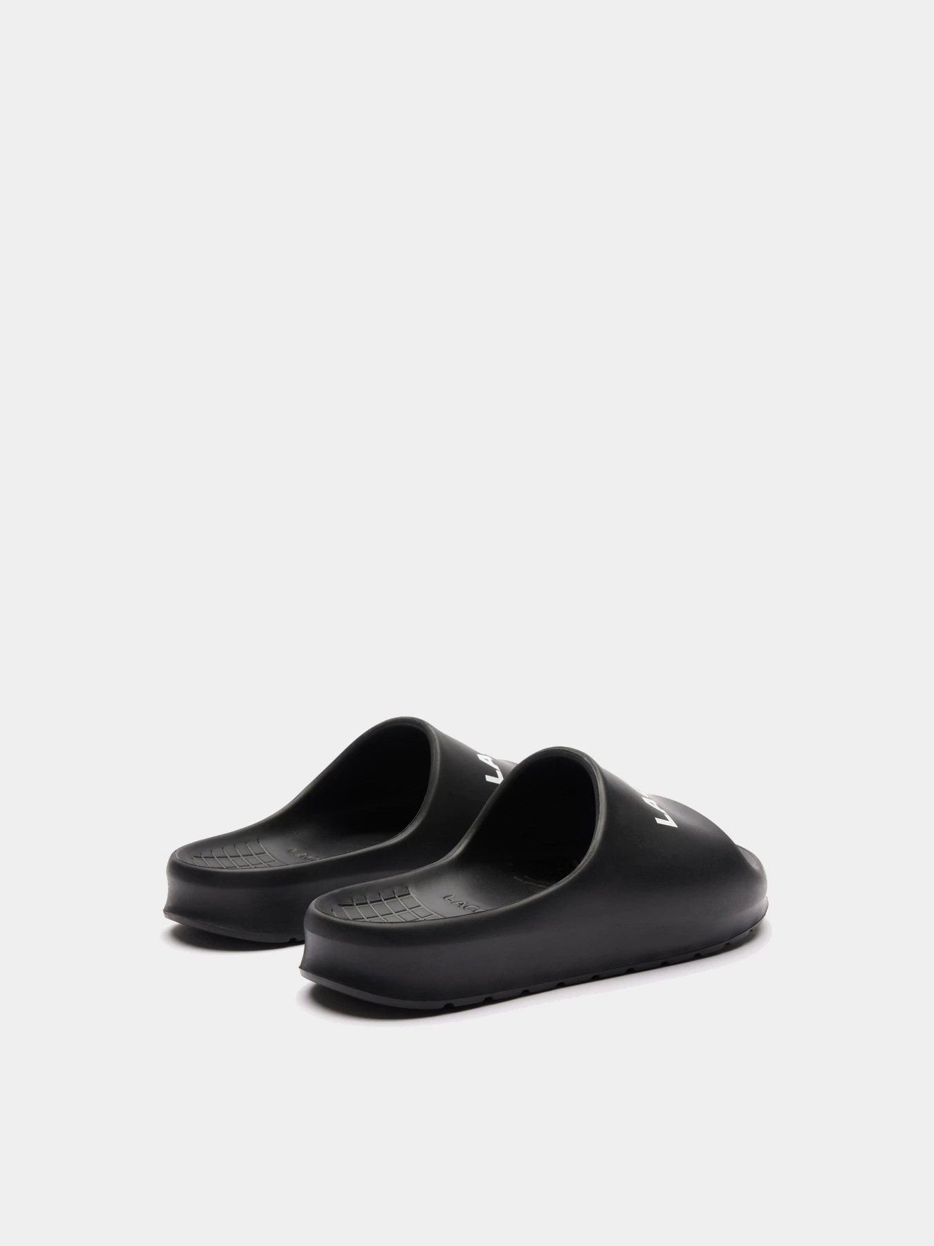 Шлёпанцы Lacoste Serve Slide 2.0 модель 747CMA001502H Шлёпанцы Lacoste Serve Slide 2.0 модель 747CMA001502H Фото