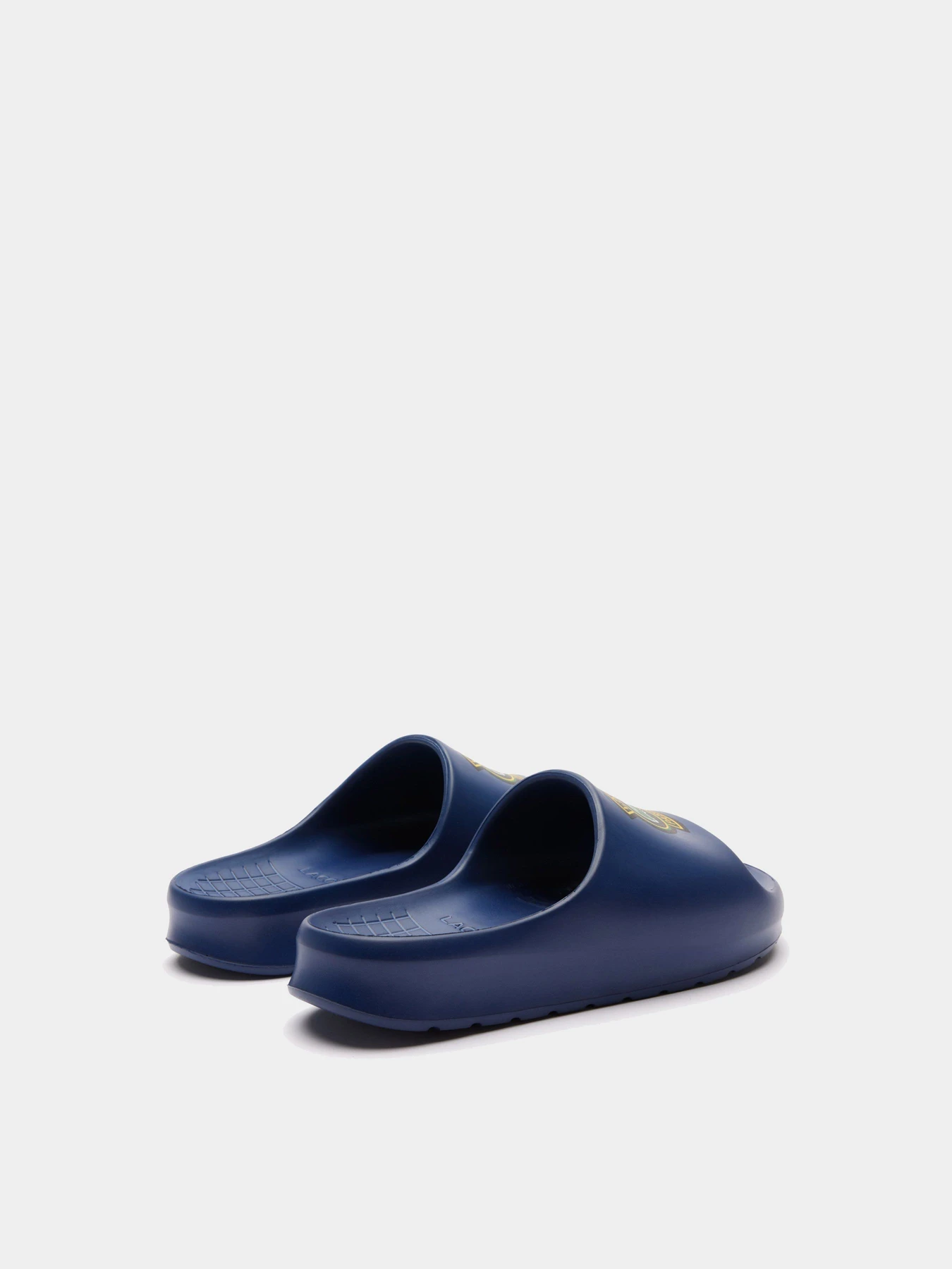 Шльопанці Lacoste Serve Slide 2.0 модель 747CMA0030NB0 Шльопанці Lacoste Serve Slide 2.0 модель 747CMA0030NB0 Фото