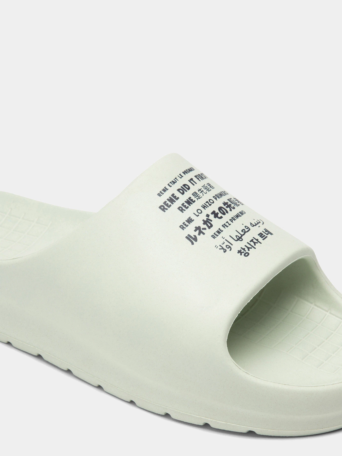 Шльопанці Lacoste Serve Slide 2.0 модель 747CMA0036WN1 Фото