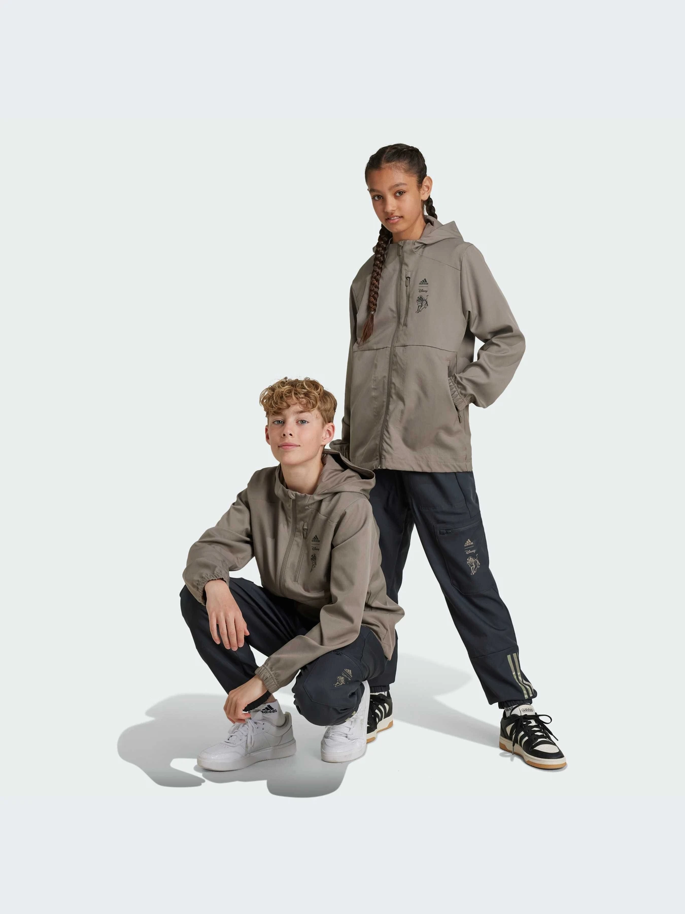 Брюки Adidas x Disney модель IV7358 Брюки Adidas x Disney модель IV7358 Фото