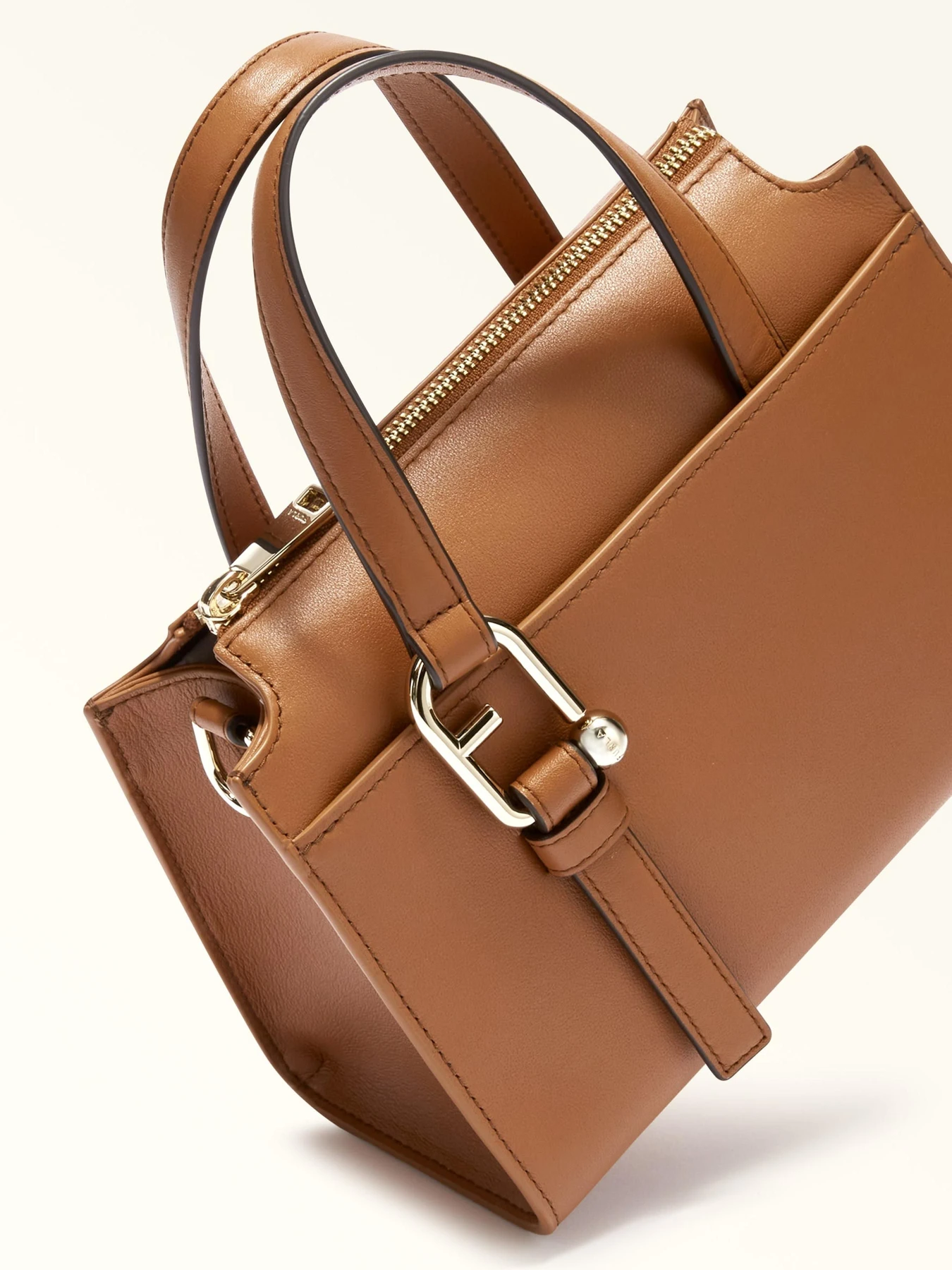 Сумки Furla Nuvola S Boston модель WB01337BX2045RY0001007 Фото