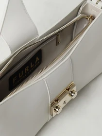 Сумки Furla METROPOLIS M SHOULDER BAG REMIX 30 модель WB01111AX07331704S1007 Фото