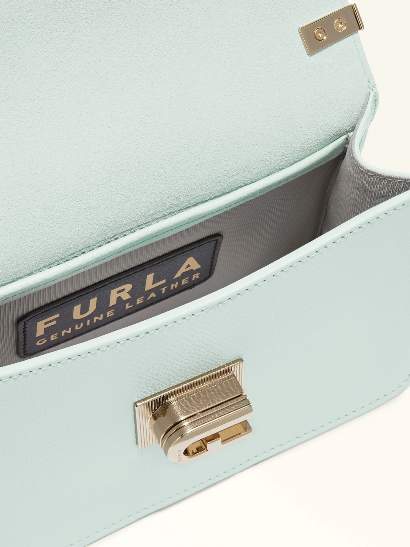 Сумки Furla 1927 модель BAFKACOARE000AJ0001007 Сумки Furla 1927 модель BAFKACOARE000AJ0001007 Фото
