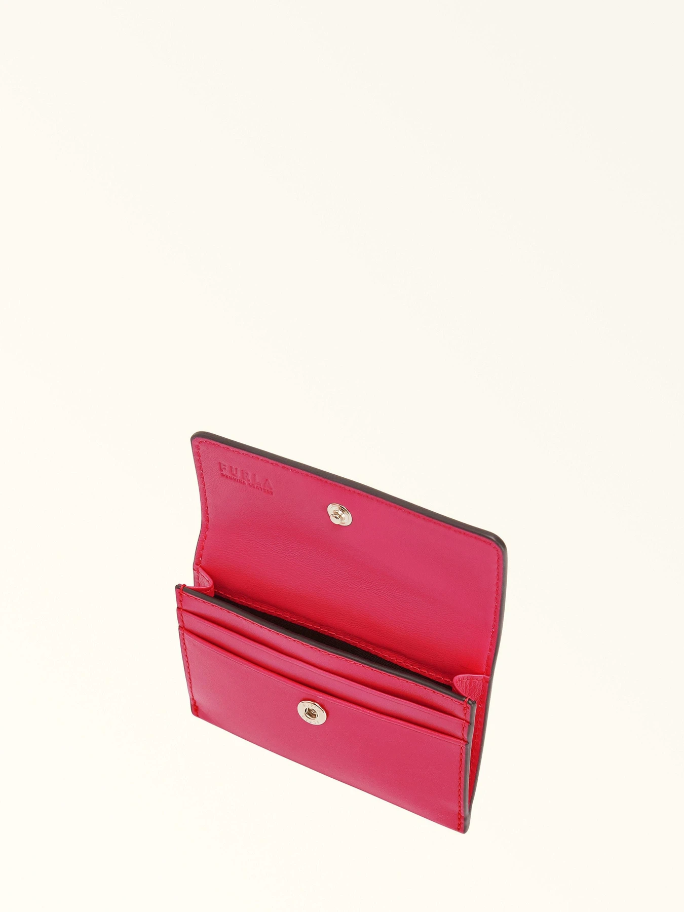 Гаманці Furla CAMELIA M CARD CASE модель WP00398AX07332504S1007 Гаманці Furla CAMELIA M CARD CASE модель WP00398AX07332504S1007 Фото