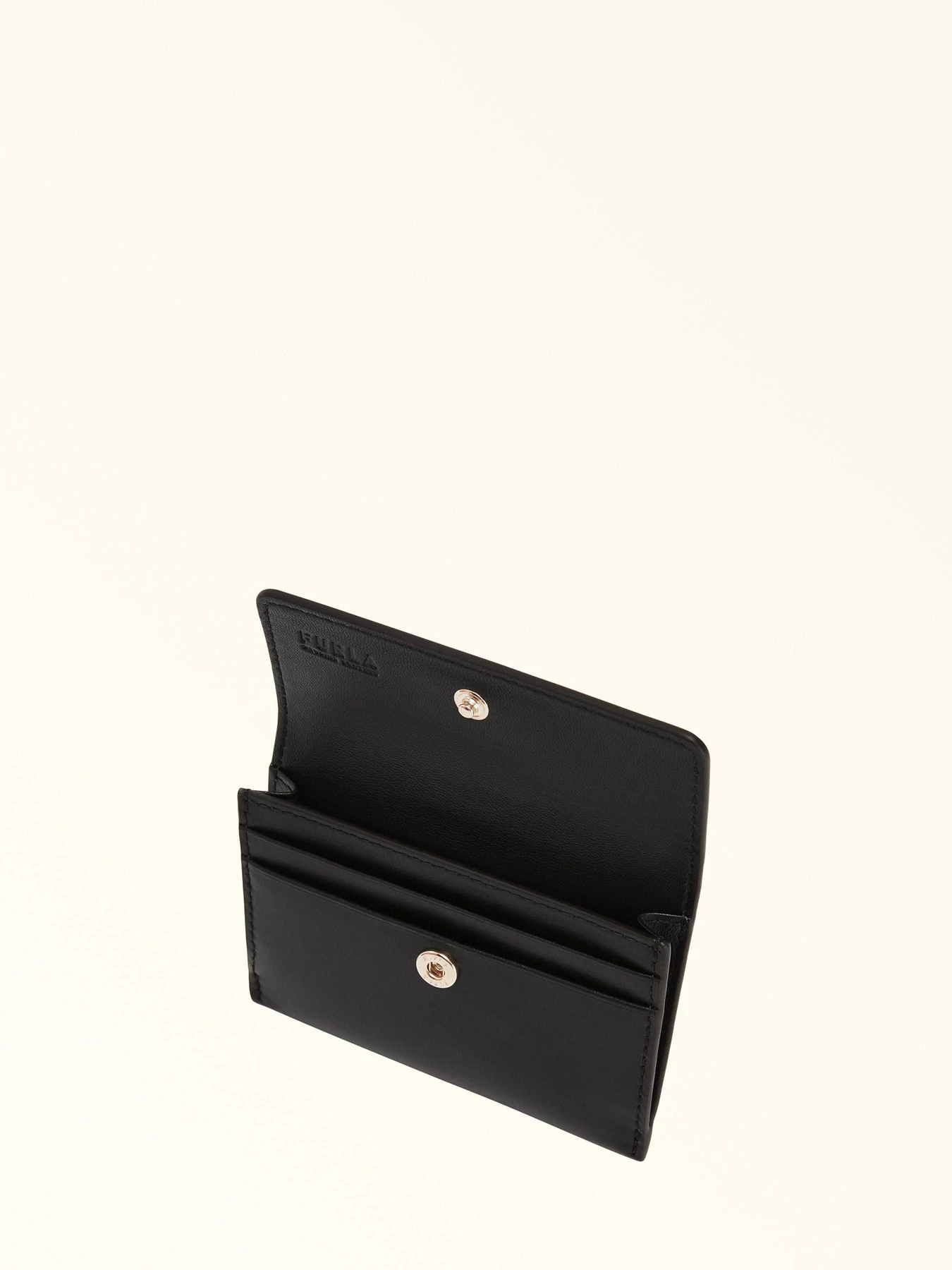 Гаманці Furla CAMELIA M CARD CASE модель WP00398AX0733O60001007 Гаманці Furla CAMELIA M CARD CASE модель WP00398AX0733O60001007 Фото