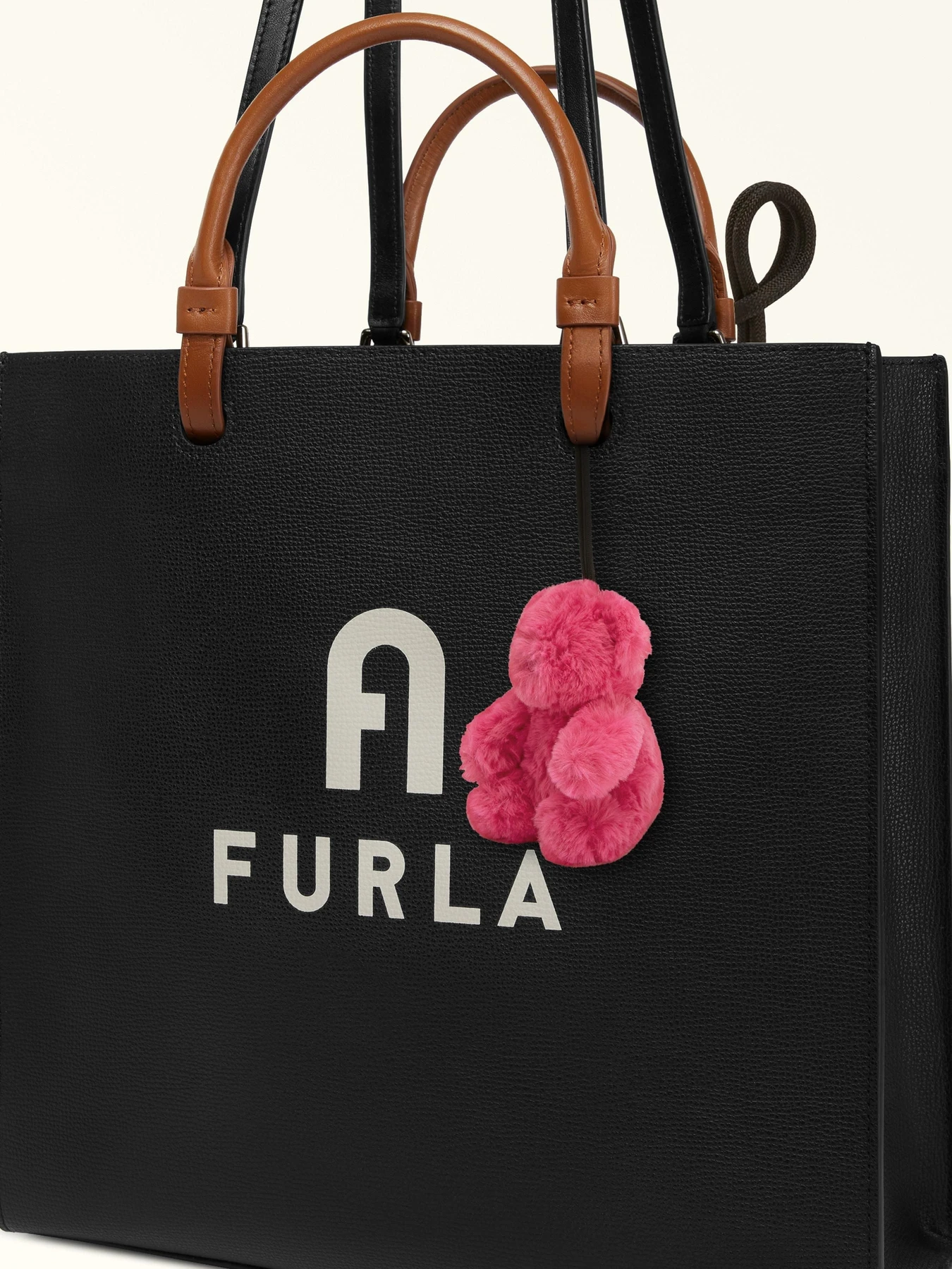 Сумки Furla модель WK00128BX22772504S4401 Сумки Furla модель WK00128BX22772504S4401 Фото