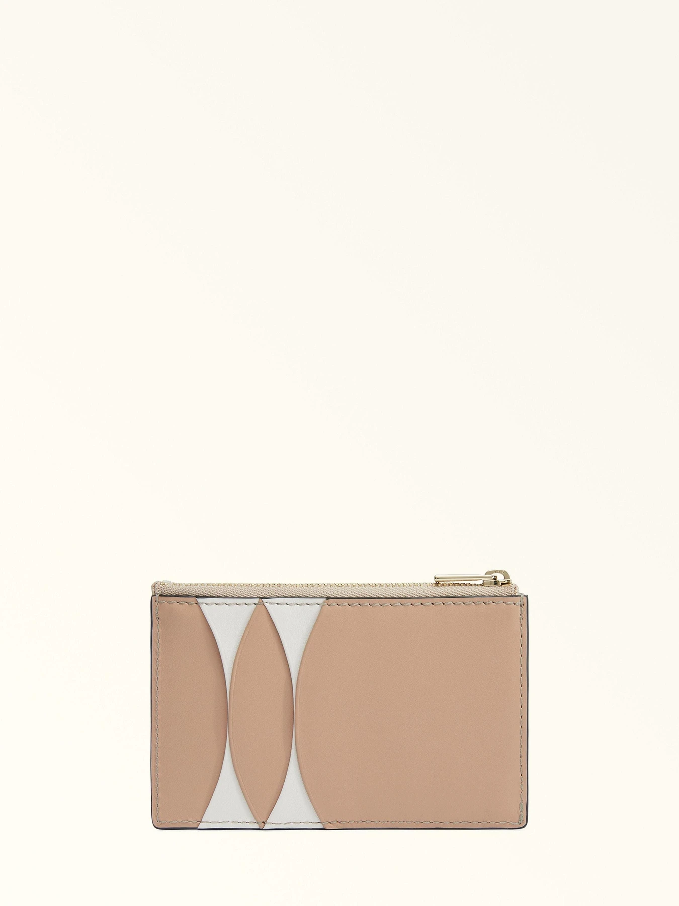 Кошельки Furla LUNA M ZIPPED CARD CASE модель WP00288BX01842304S1007 Кошельки Furla LUNA M ZIPPED CARD CASE модель WP00288BX01842304S1007 Фото