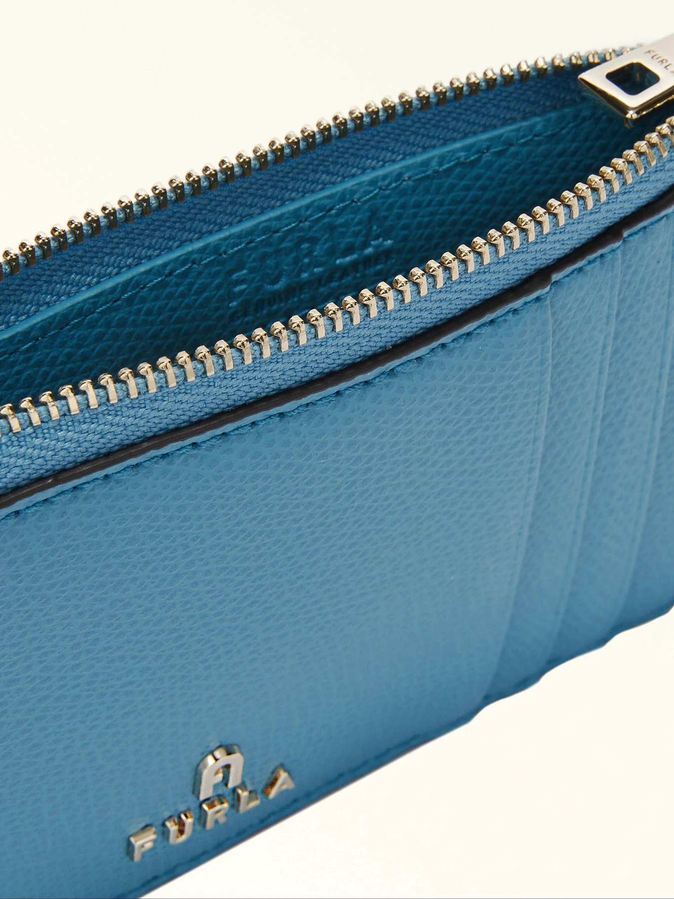 Гаманці Furla CAMELIA M ZIPPED CARD CASE модель WP00310ARE0002254S1007 Фото