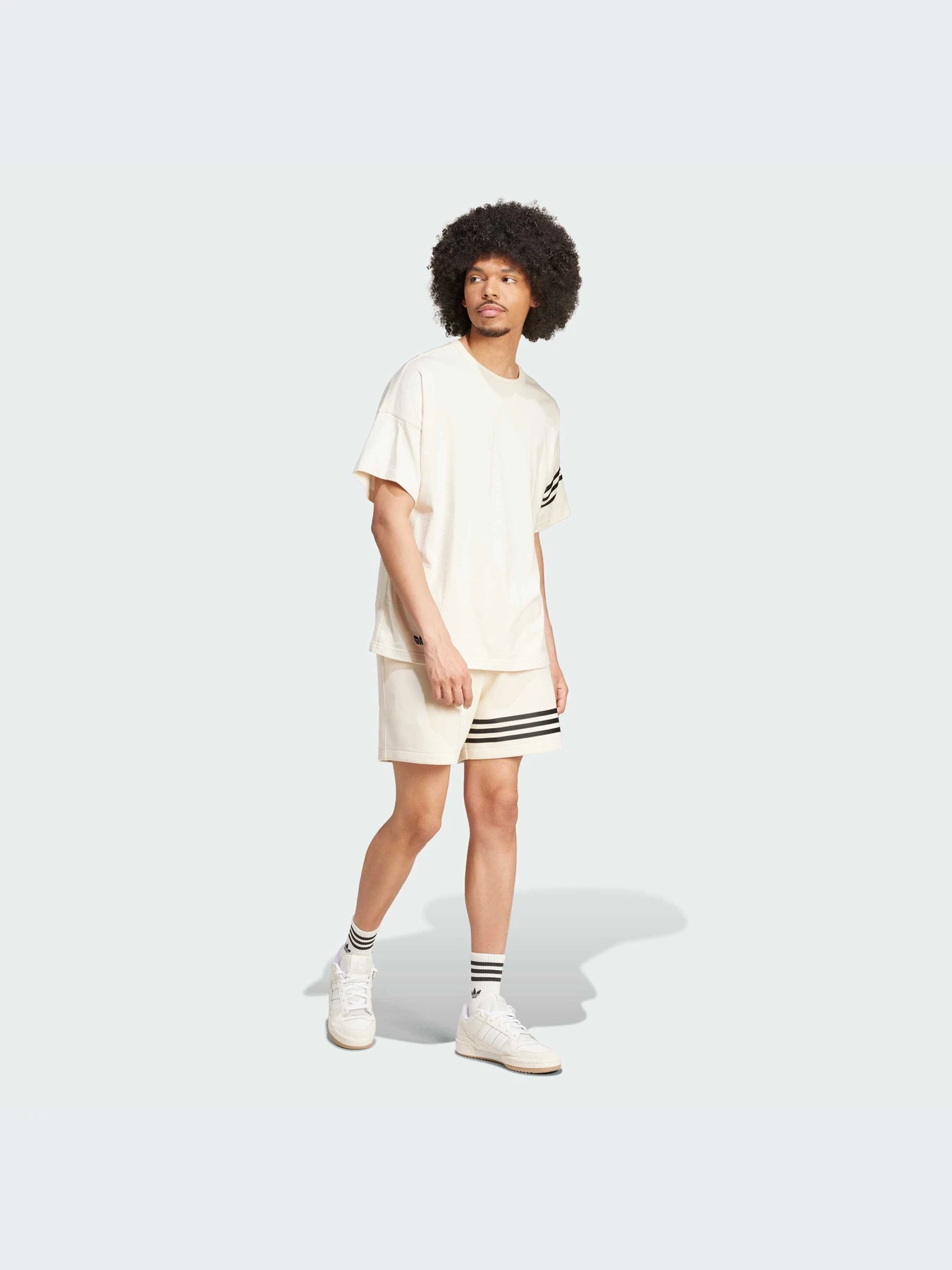 Шорти Adidas Adicolor модель JF9148 Шорти Adidas Adicolor модель JF9148 Фото
