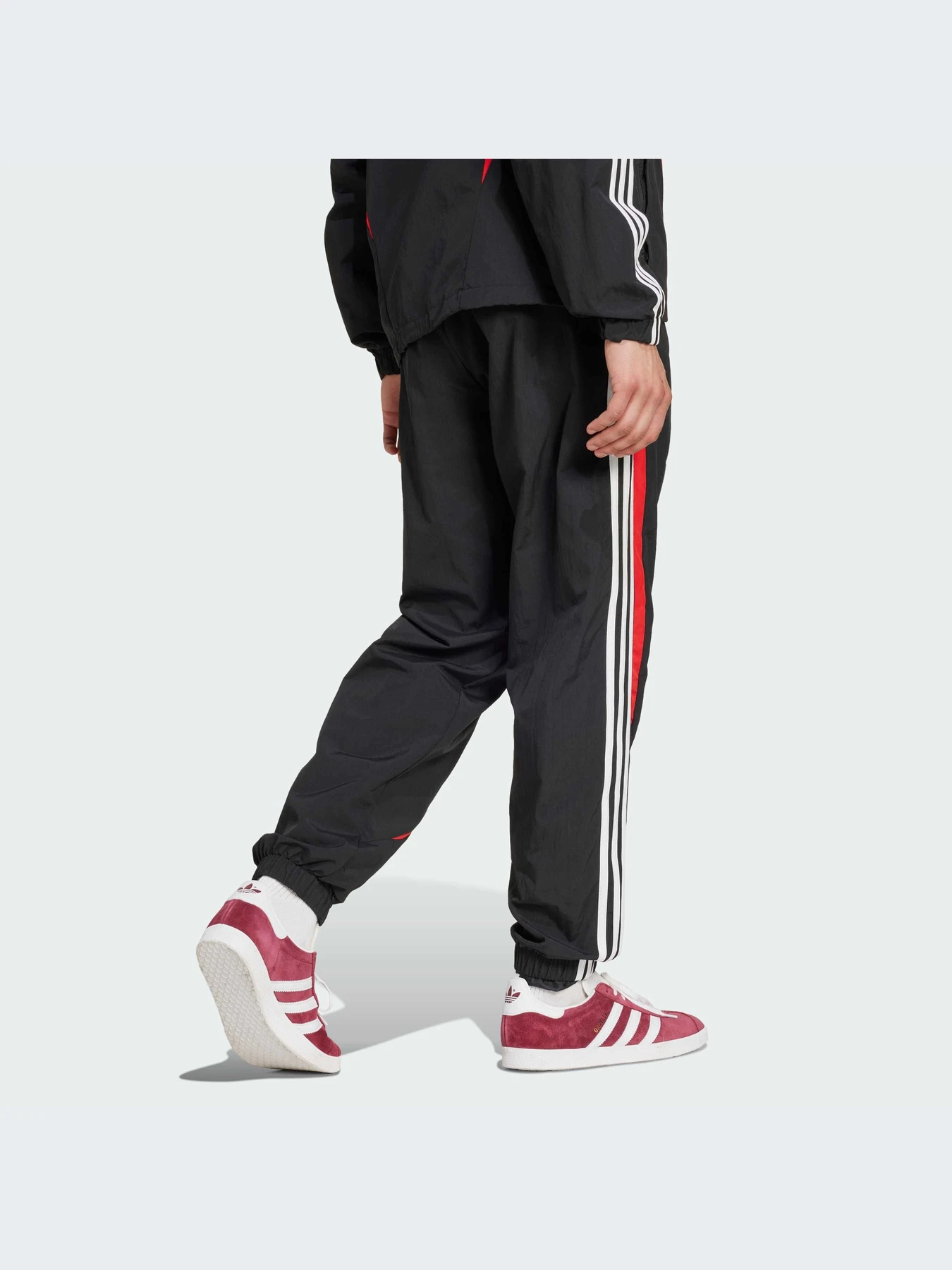 Брюки Adidas модель IX9646 Фото