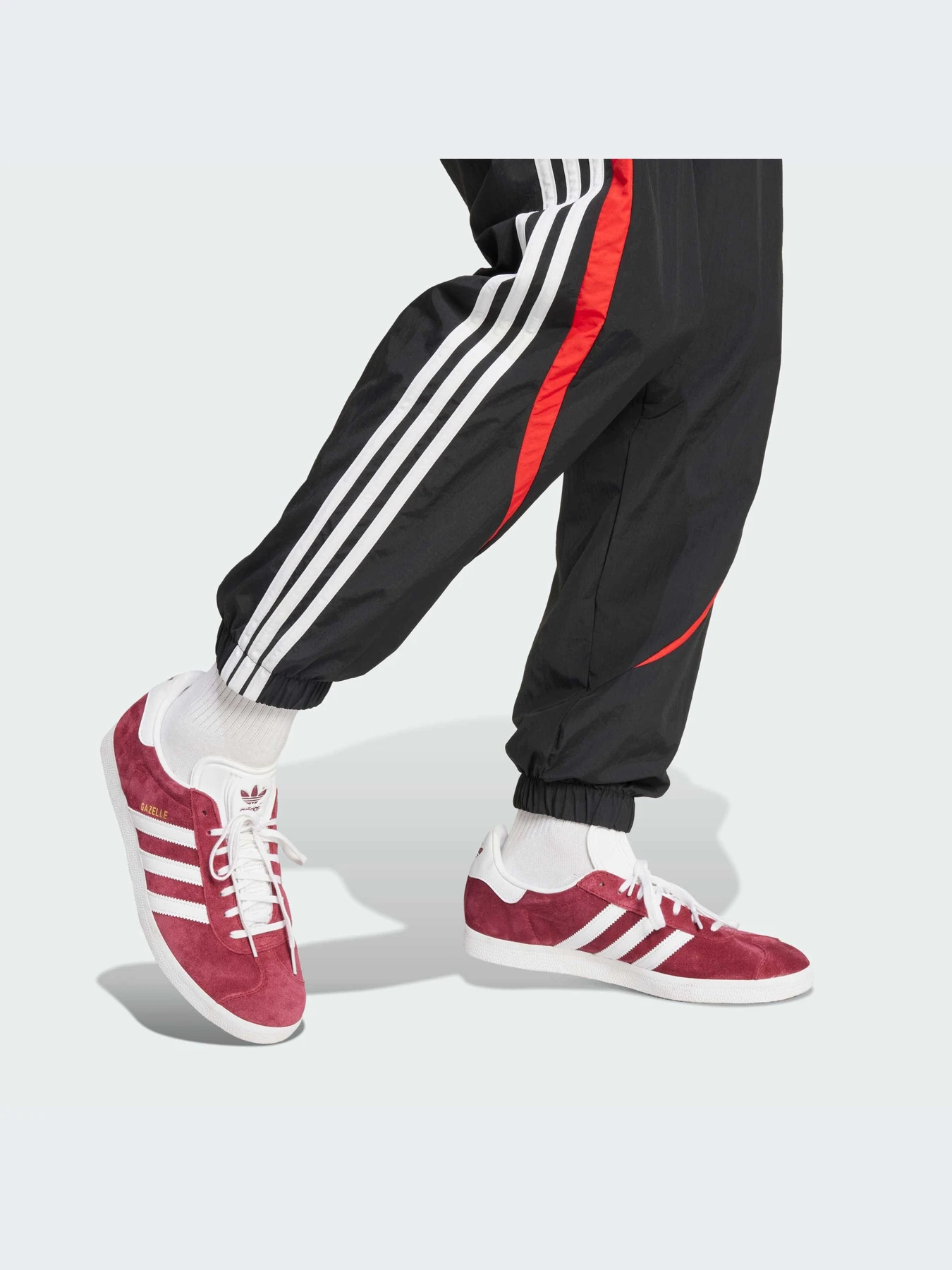 Брюки Adidas модель IX9646 Фото