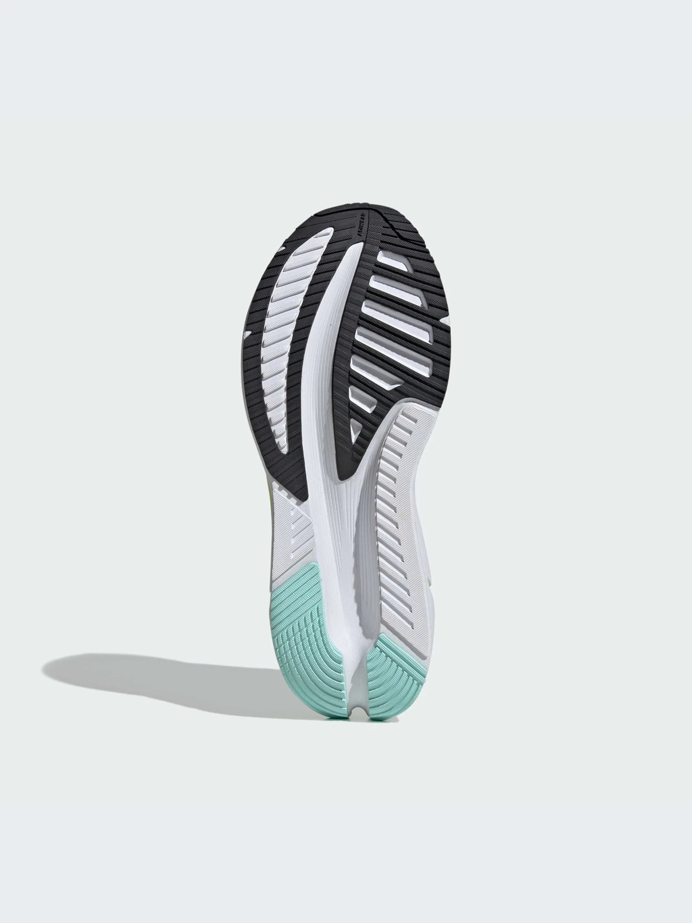 Кроссовки Adidas модель IH7651 Кроссовки Adidas модель IH7651 Фото
